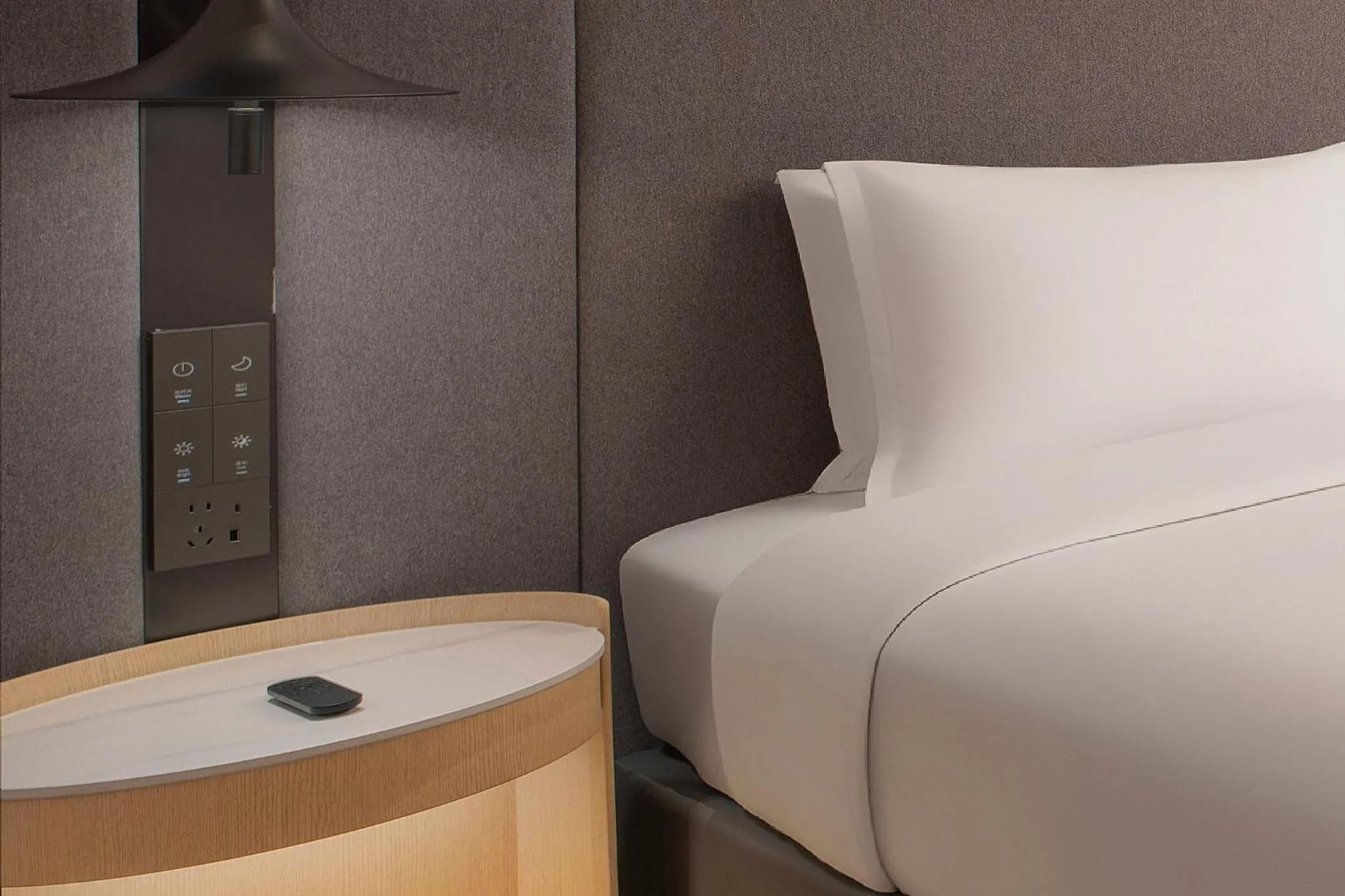 Photo of the whole room, Bed in Holiday Inn Express Rizhao Oriental Colorful City