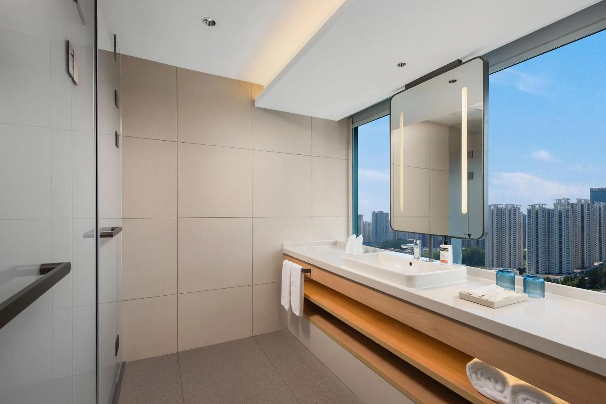 Photo of the whole room in Holiday Inn Express Rizhao Oriental Colorful City