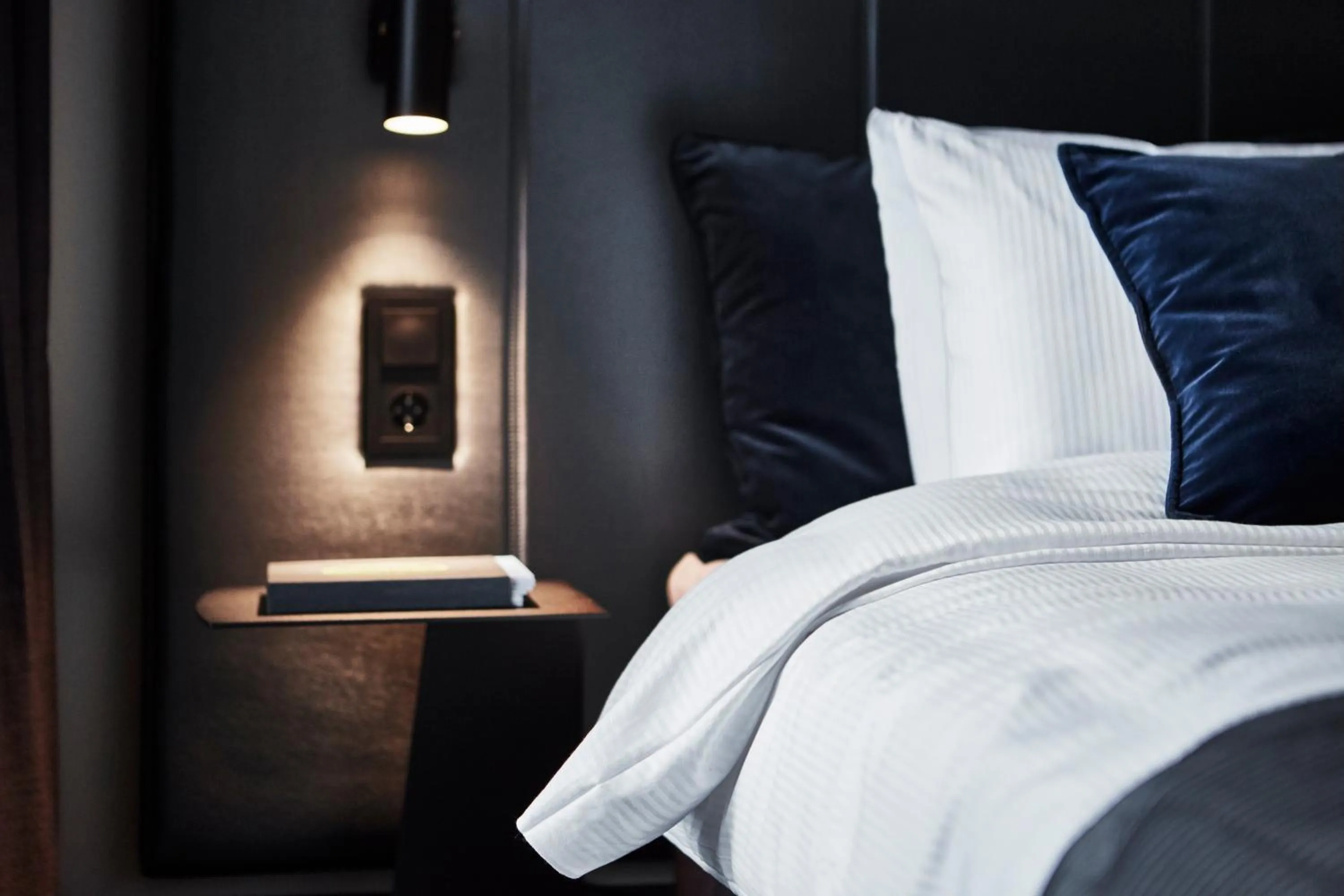 Bedroom, Bed in Quality Hotel View