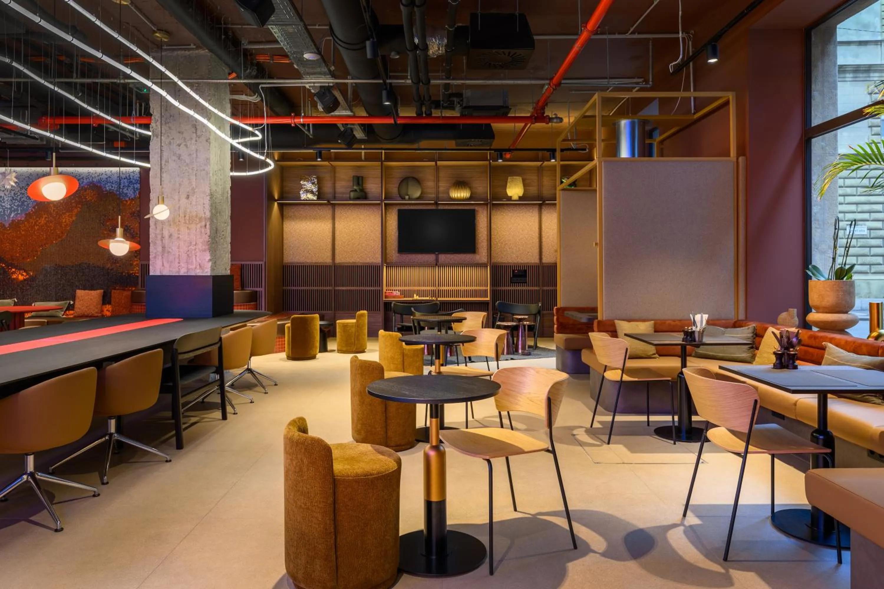 Restaurant/places to eat in You Hotel Budapest - Handwritten Collection