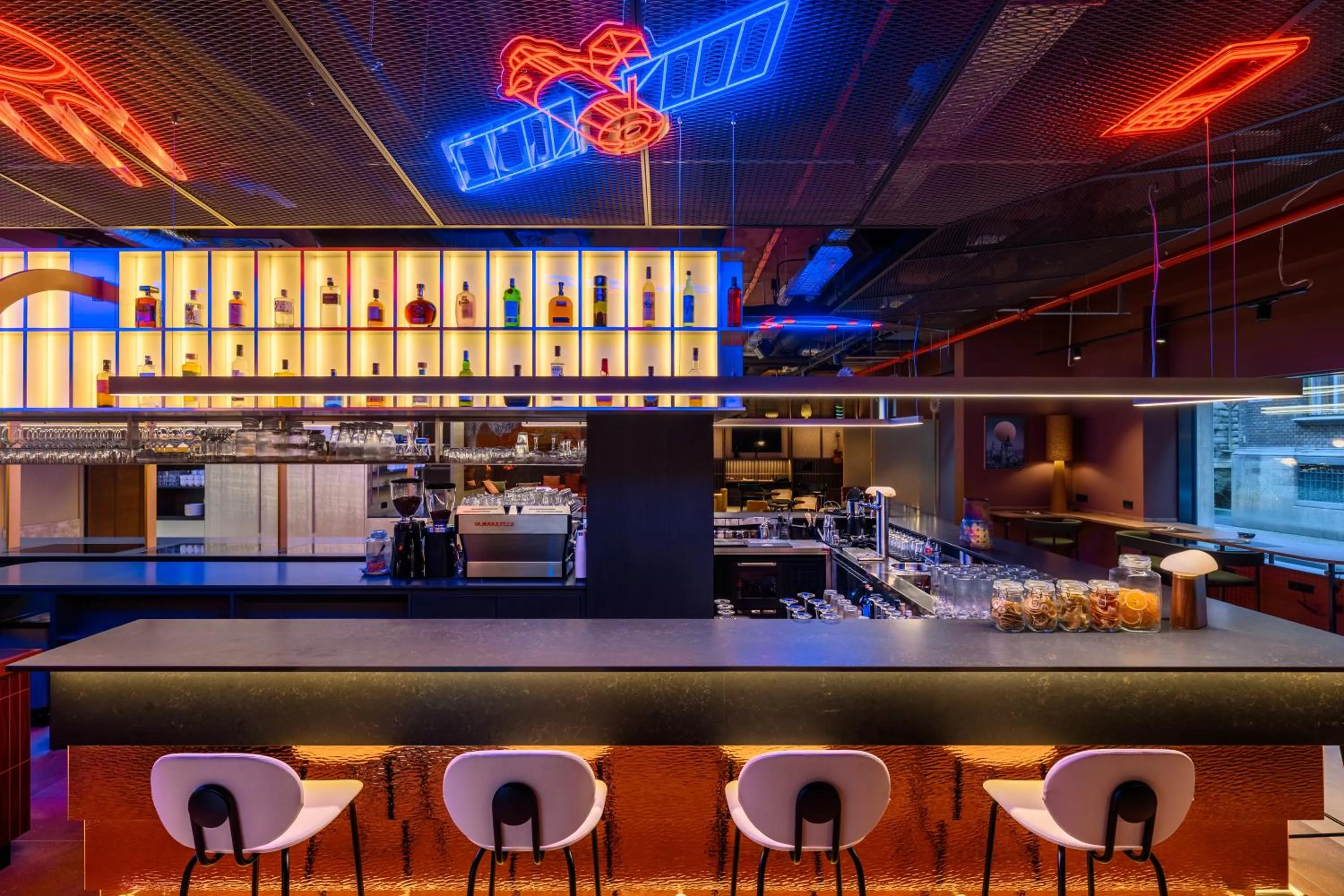 Lounge or bar in You Hotel Budapest - Handwritten Collection