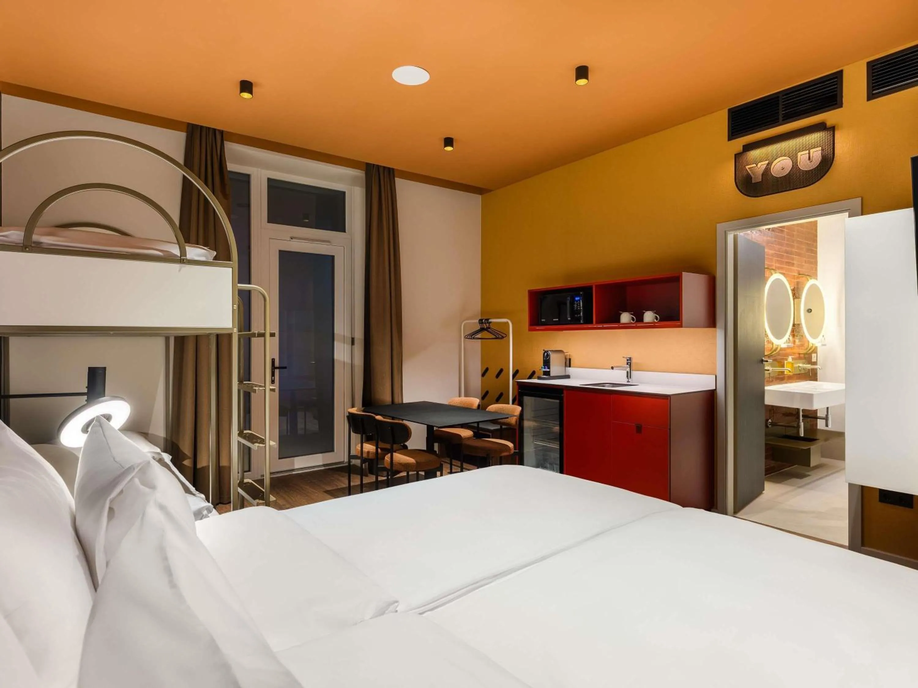 Bedroom, Bed in You Hotel Budapest - Handwritten Collection