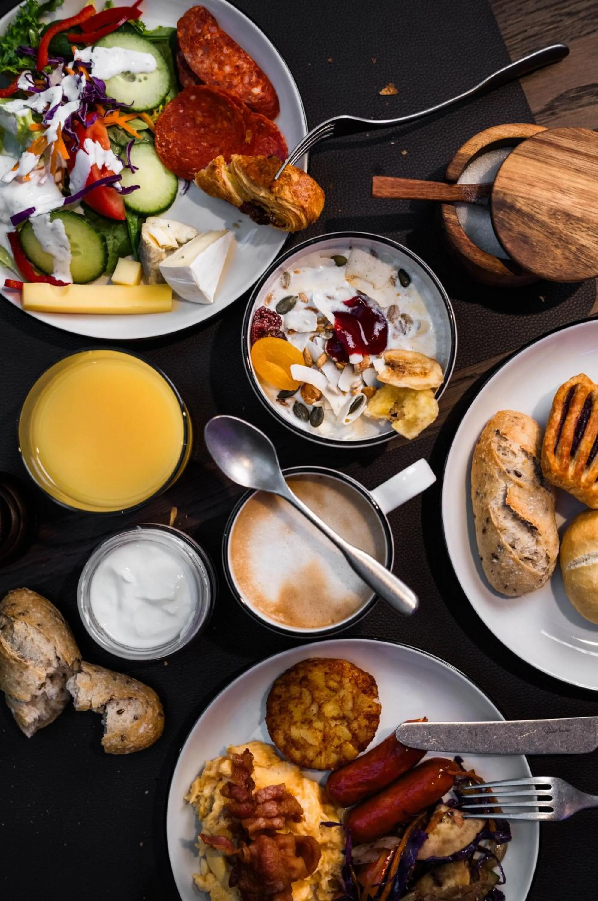 Breakfast in You Hotel Budapest - Handwritten Collection