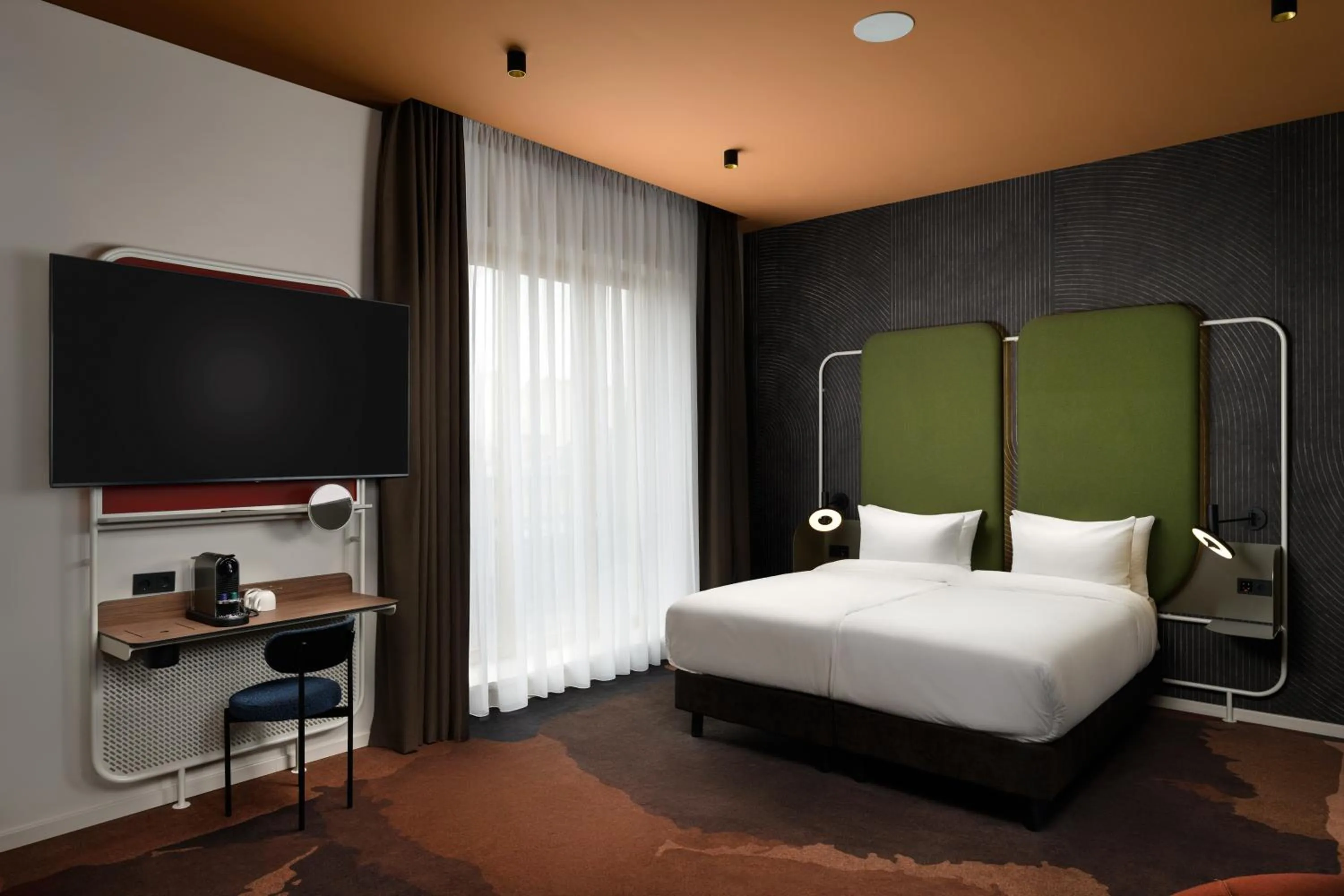 Bed in You Hotel Budapest - Handwritten Collection