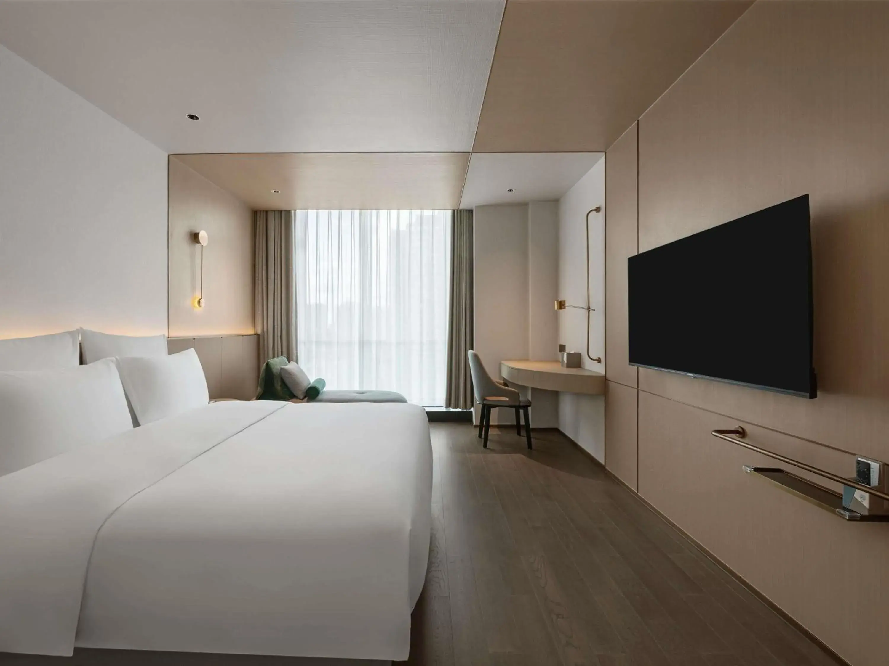 Standard Room with One Queen Bed in Novotel Kunshan East Standard Room with One Queen Bed in Novotel Kunshan East