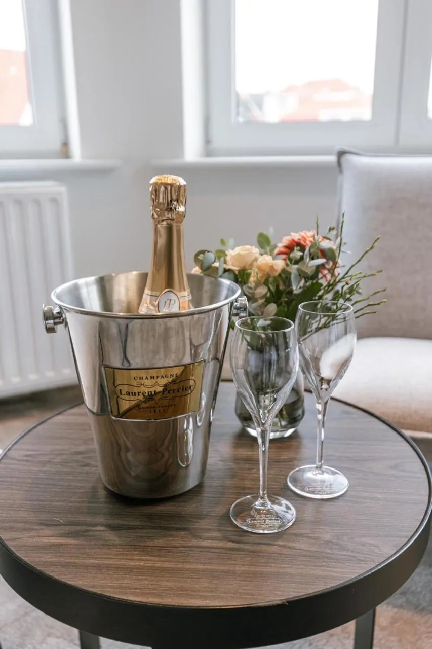 Drinks in Hotel Astoria