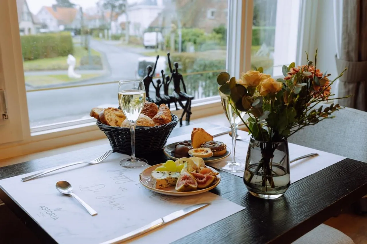 Food in Hotel Astoria