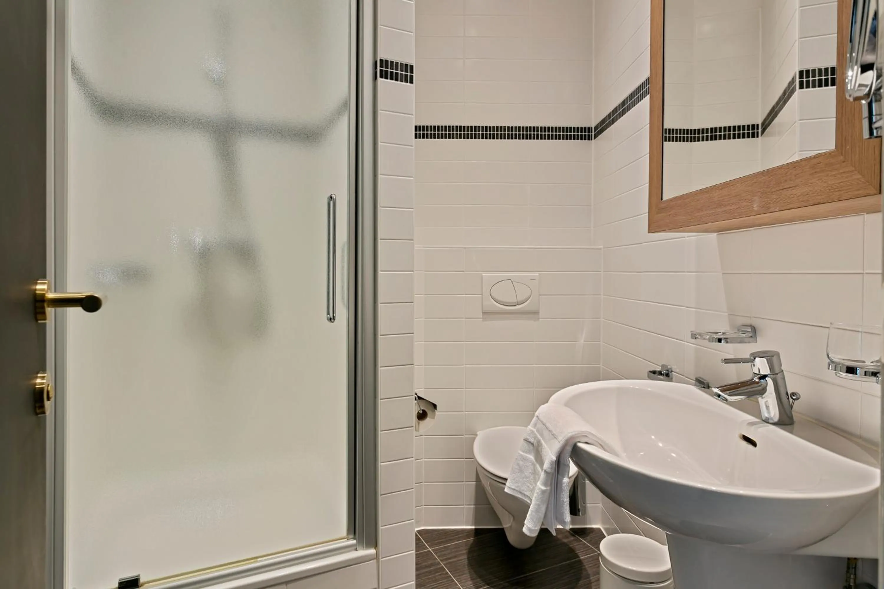 Bathroom in Hotel Astoria