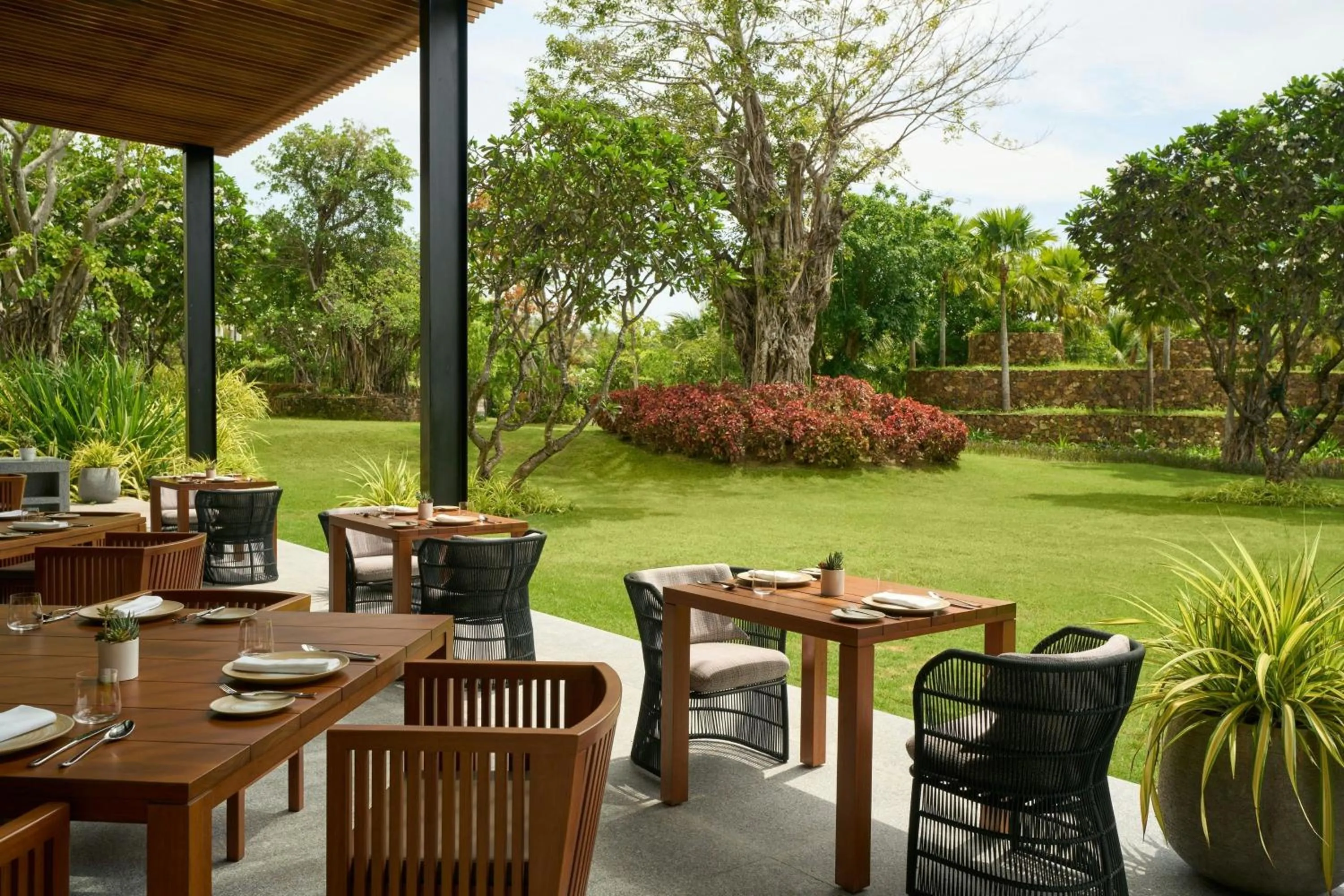 Restaurant/places to eat in JW Marriott Cam Ranh Bay Resort & Spa