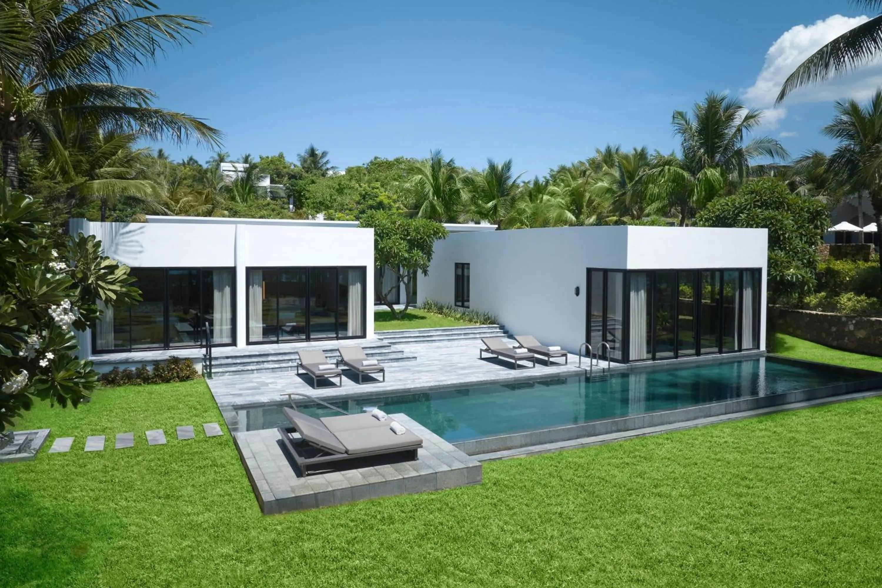 Swimming pool in JW Marriott Cam Ranh Bay Resort & Spa