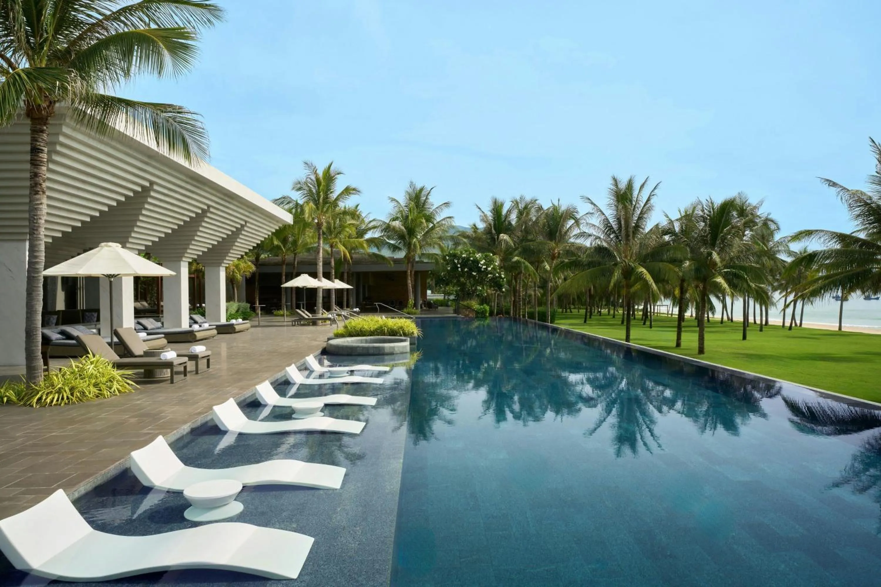 Swimming pool in JW Marriott Cam Ranh Bay Resort & Spa