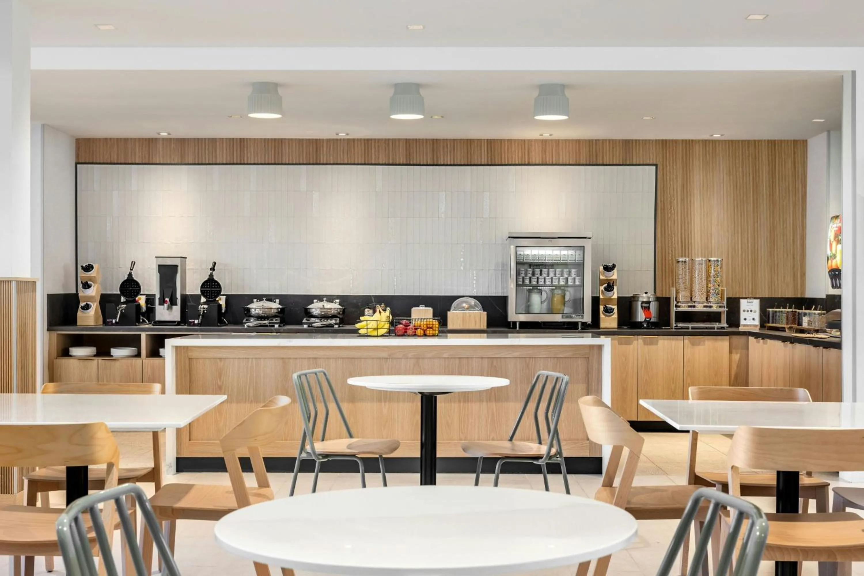 Breakfast in Fairfield by Marriott Inn & Suites Forrest City