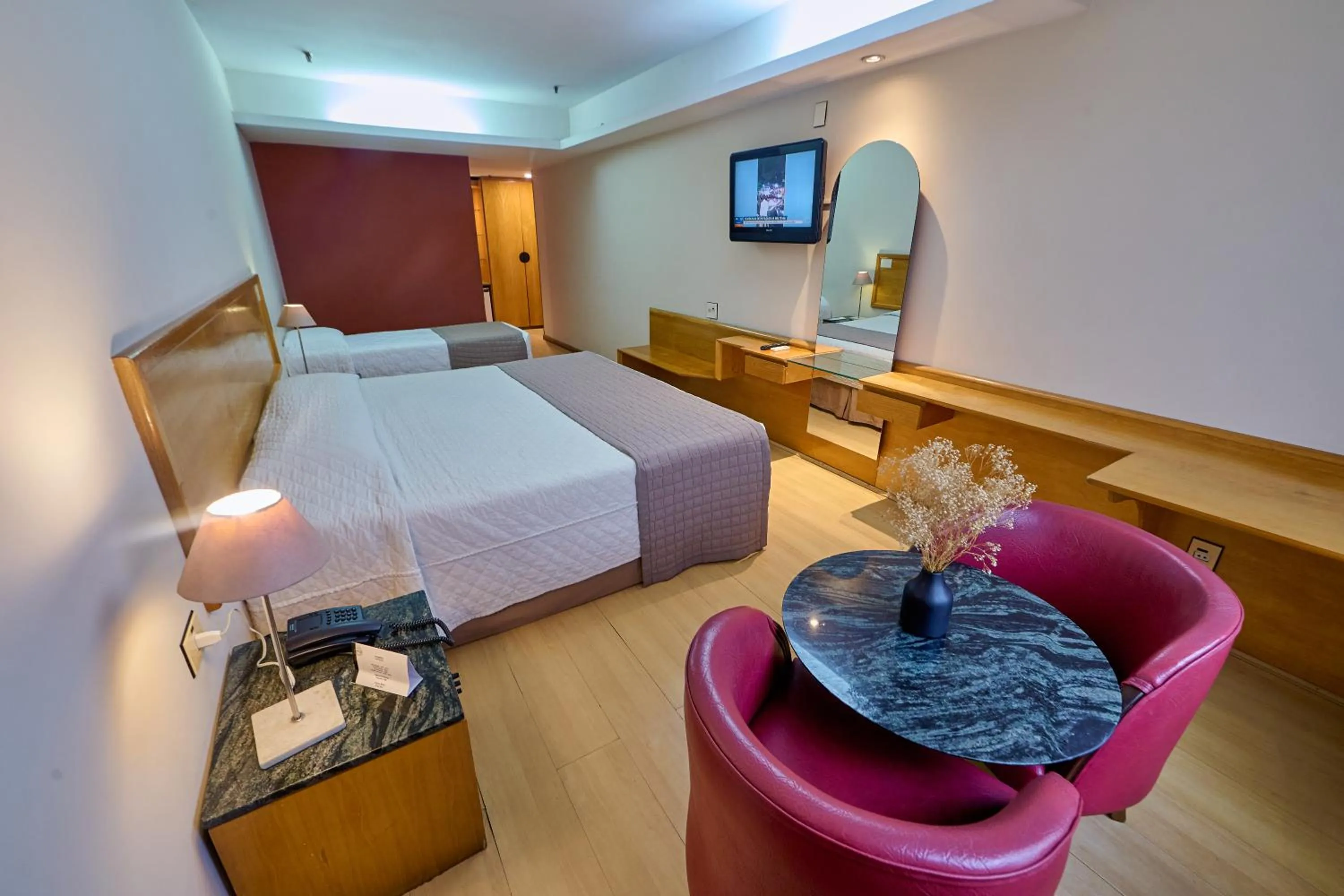 Bedroom, Bed in South American Copacabana Hotel