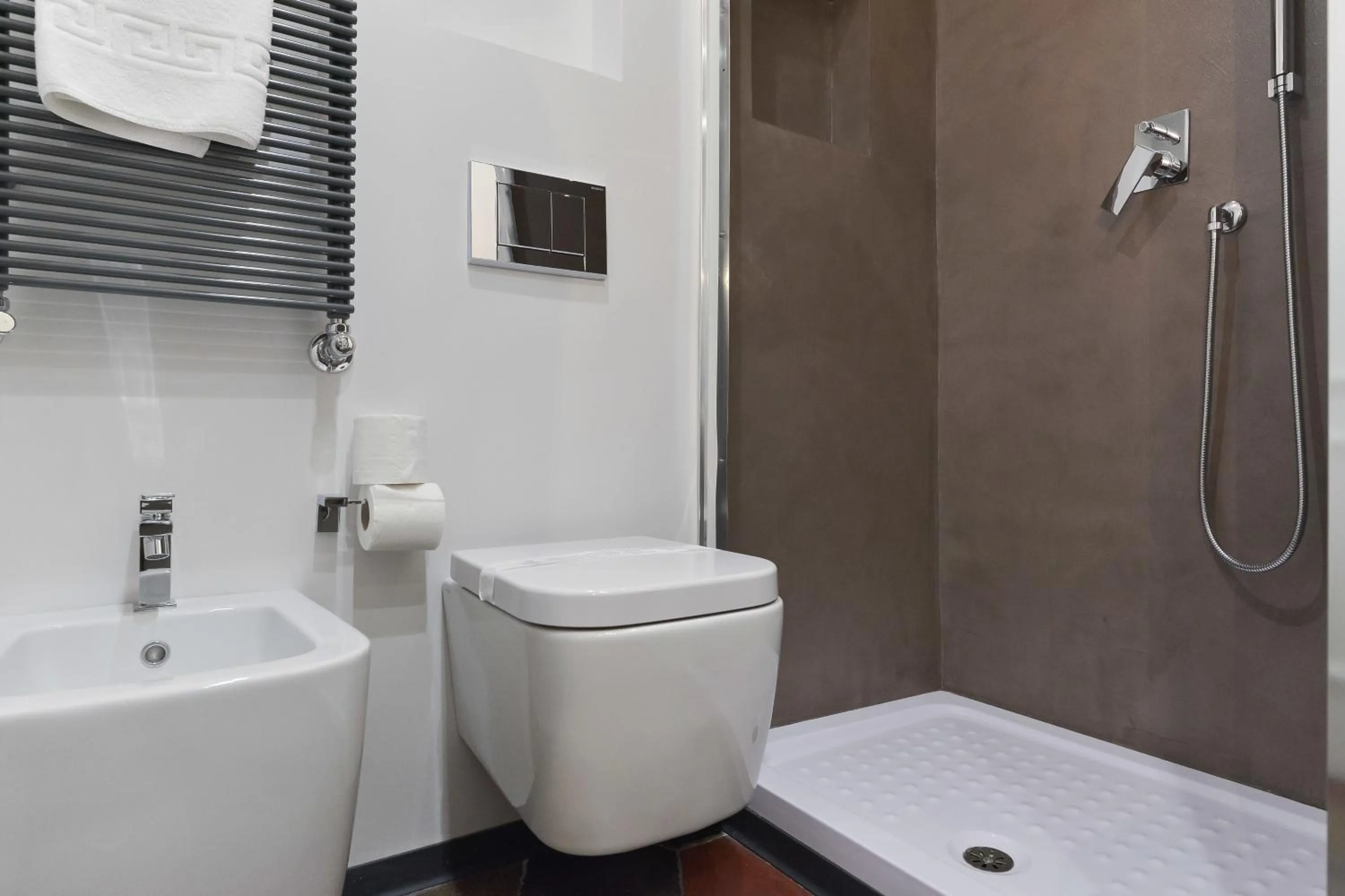 Bathroom in EVE Luxury Apartments Pantheon