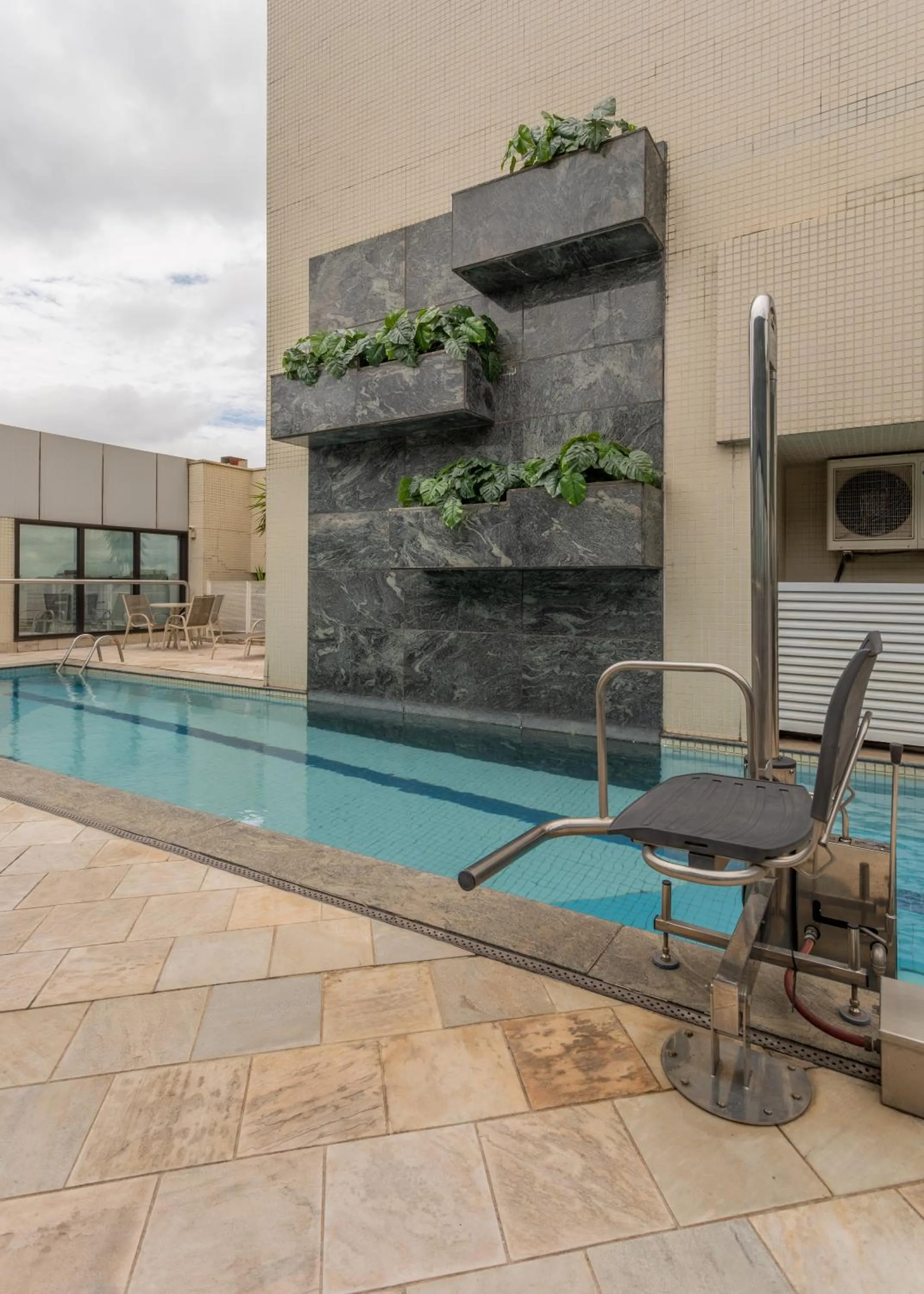 Swimming pool in Green Place Ibirapuera