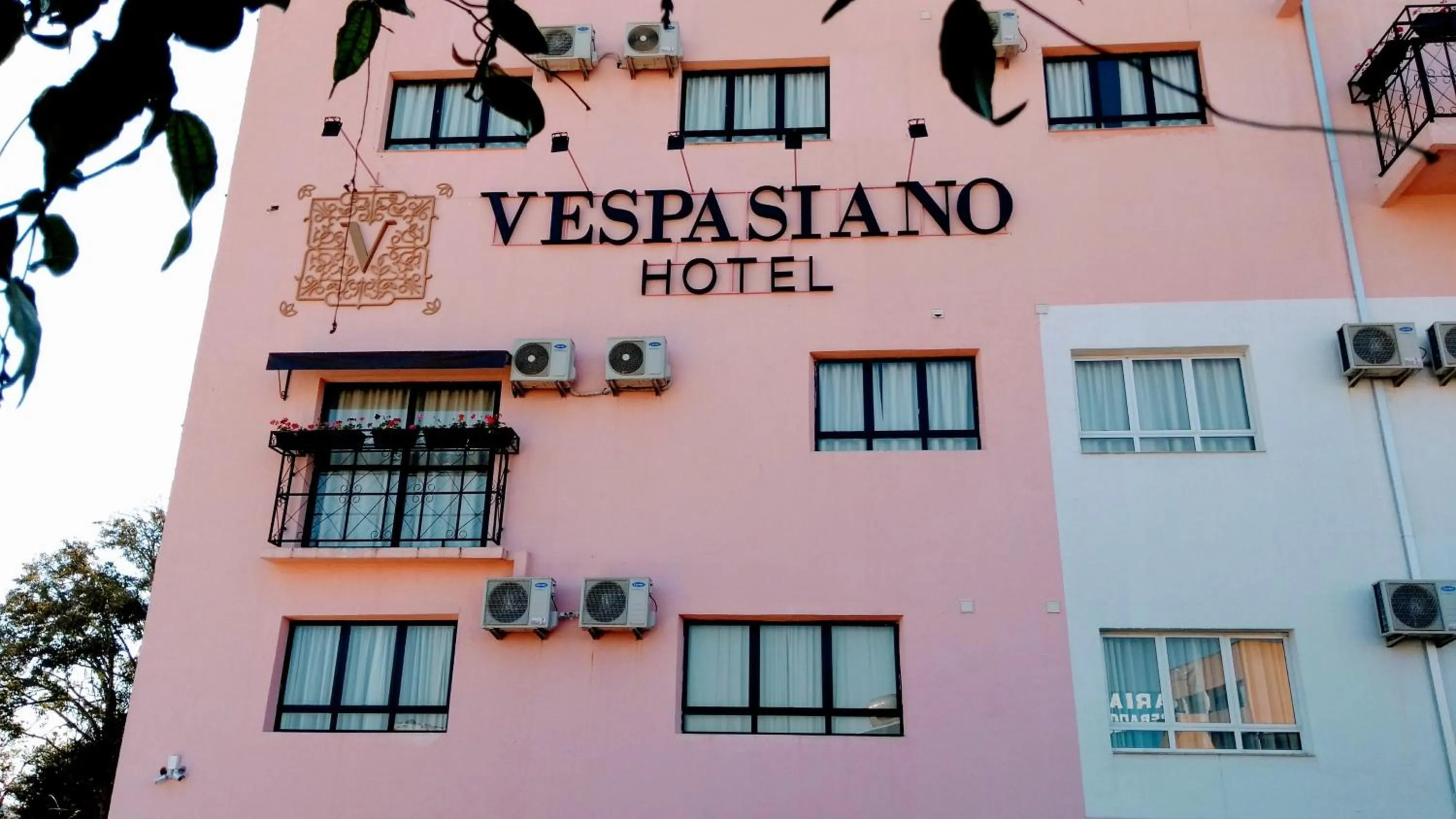 Property building in Vespasiano Hotel Telêmaco Borba