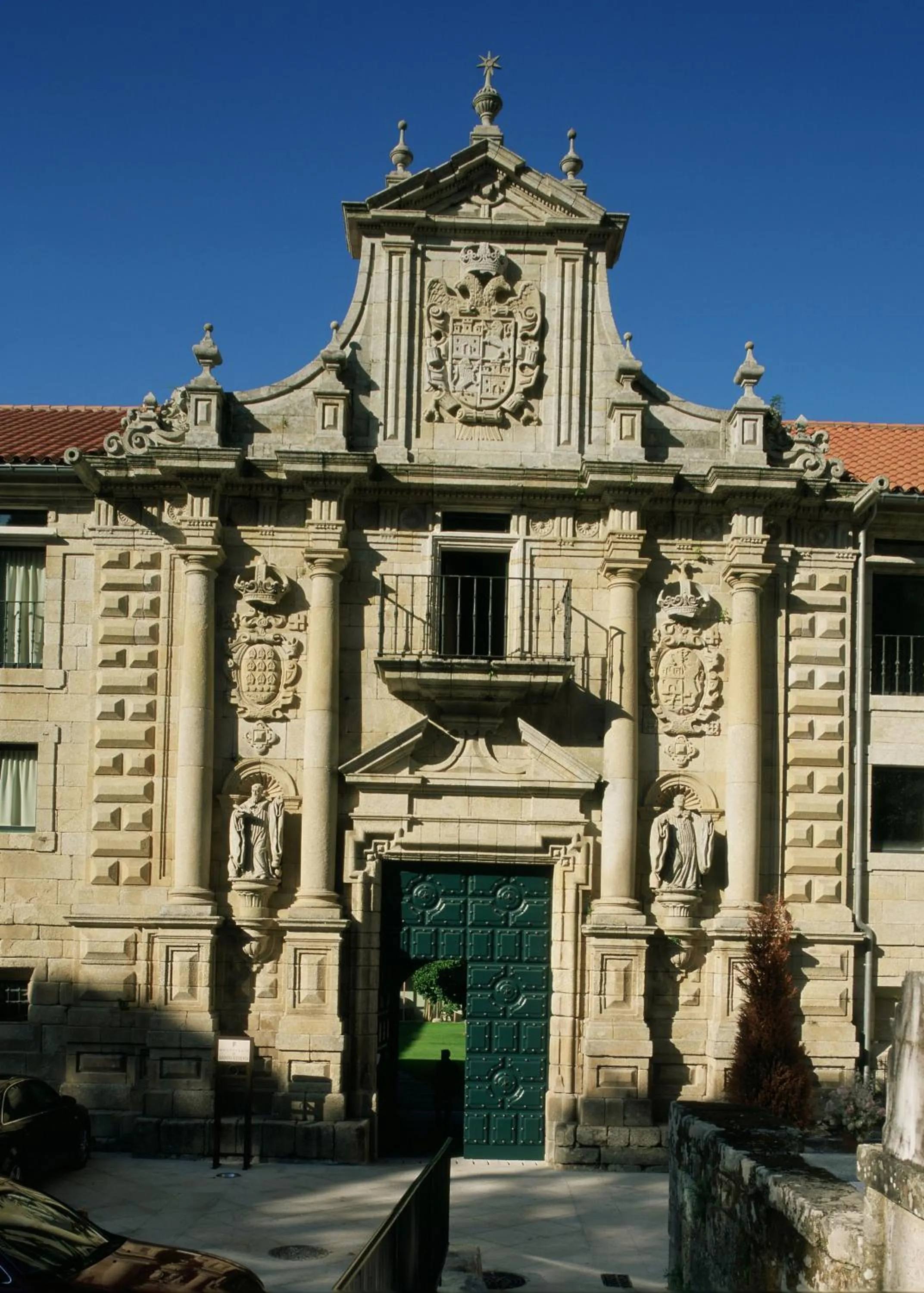 Lobby or reception in Parador de Santo Estevo