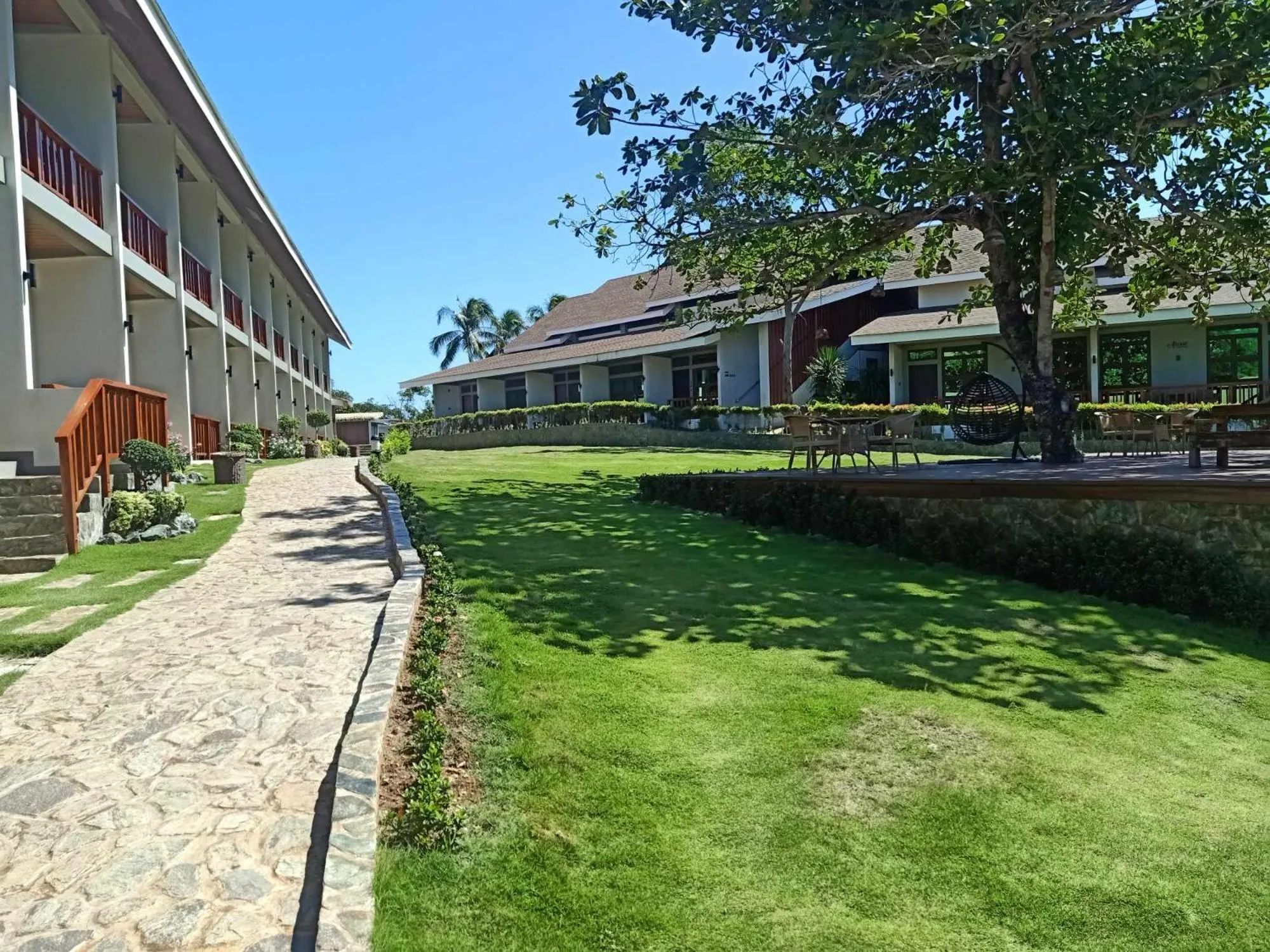 Garden in Bugnaw Si-e Beach Resort