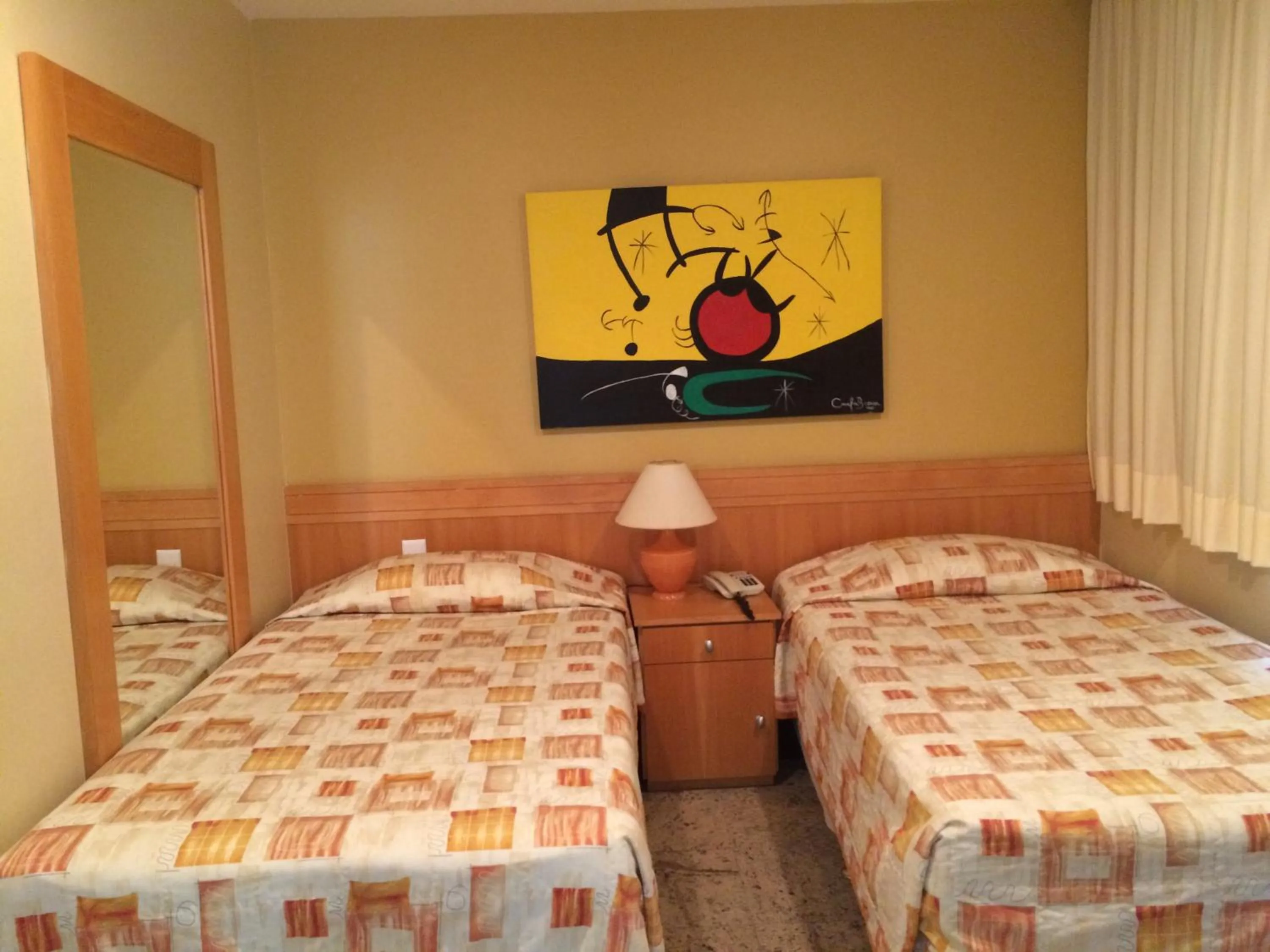 Bedroom, Bed in Tropical Barra Hotel