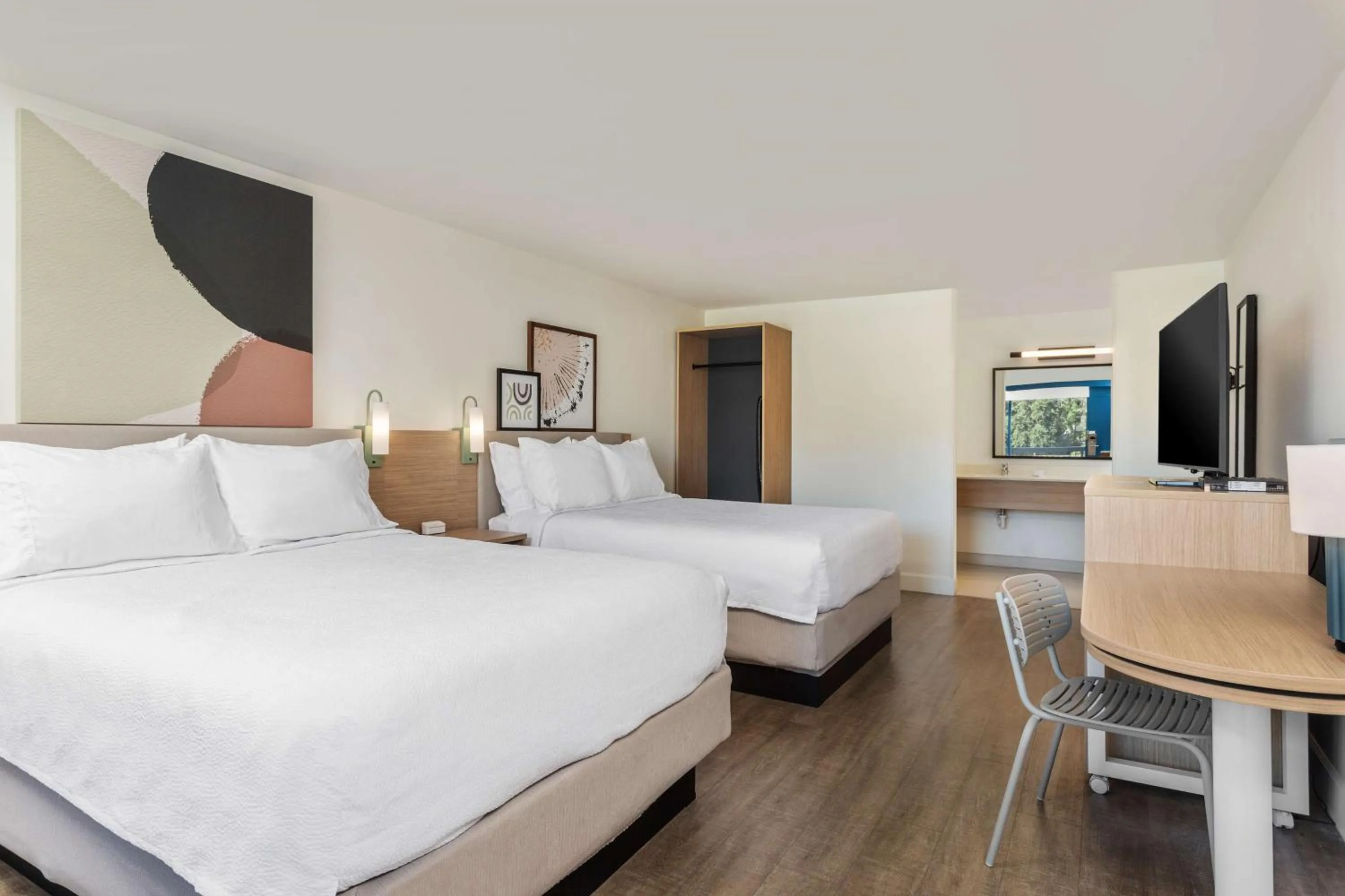 Bedroom, Bed in Best Western Ocean Breeze Inn