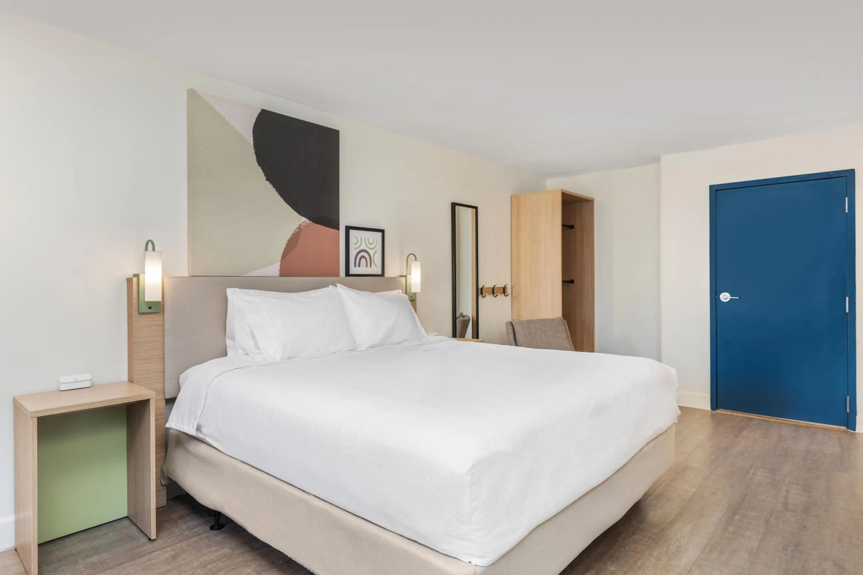 Bedroom, Bed in Best Western Ocean Breeze Inn