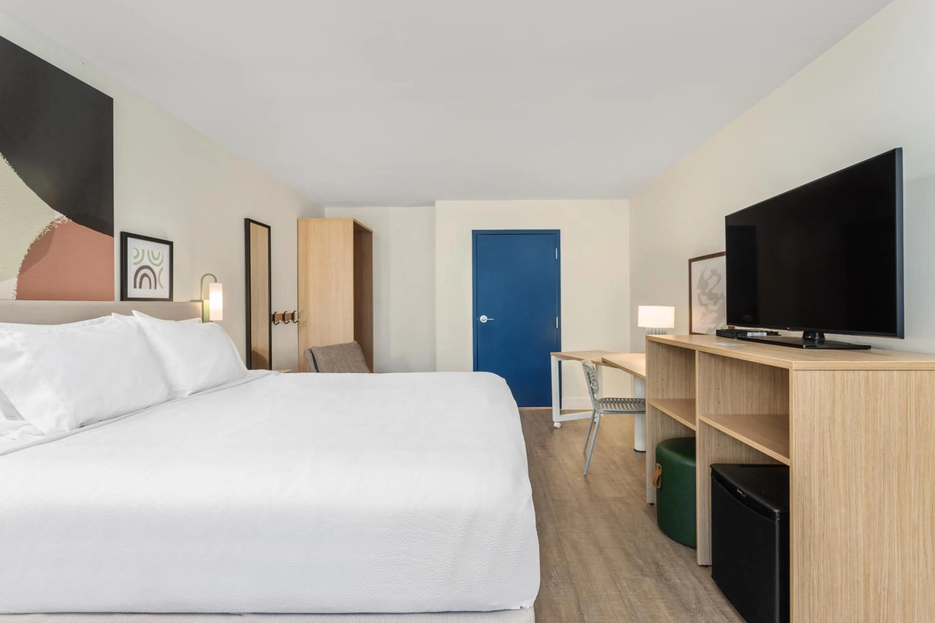 Bedroom, Bed in Best Western Ocean Breeze Inn