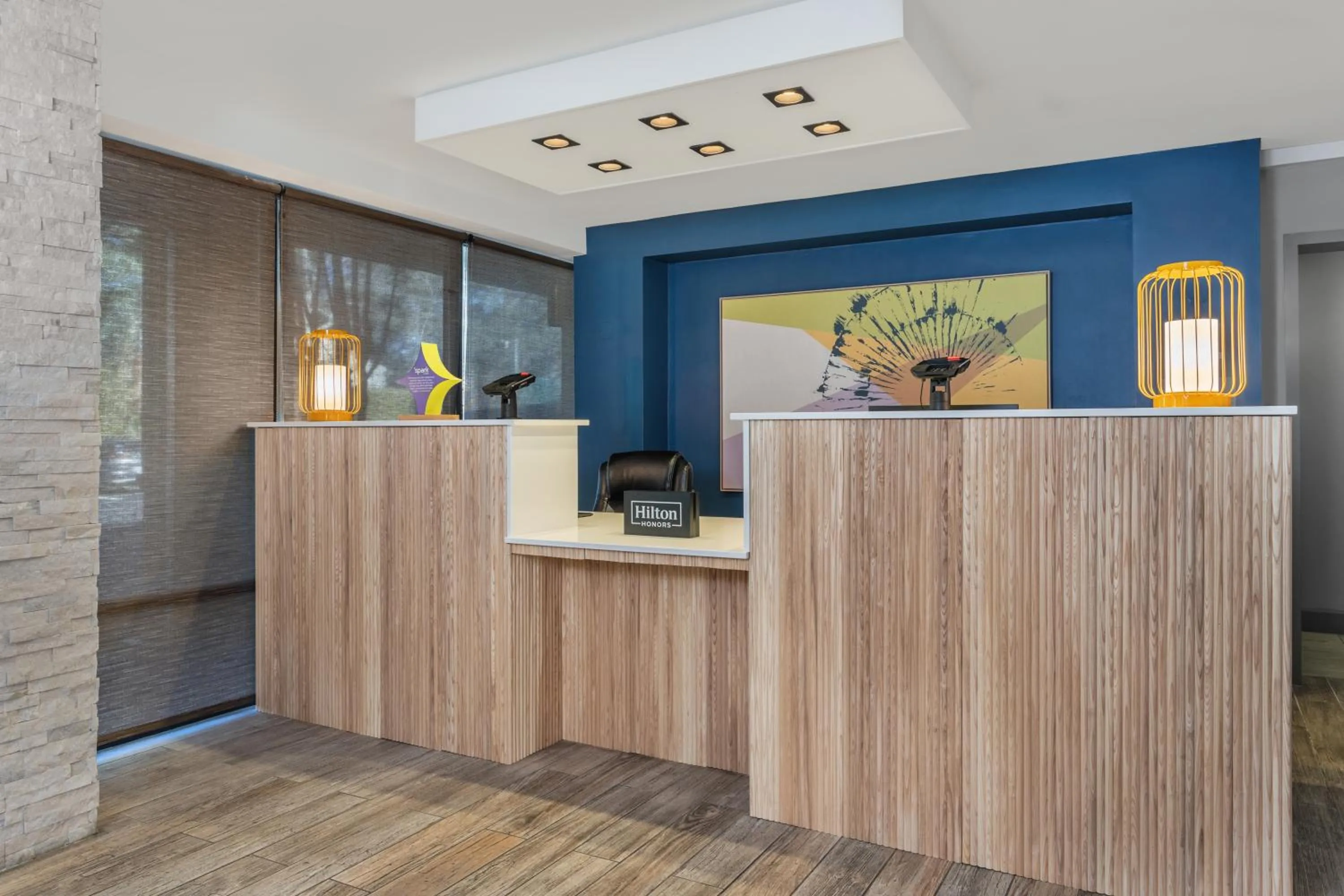 Lobby or reception in Best Western Ocean Breeze Inn