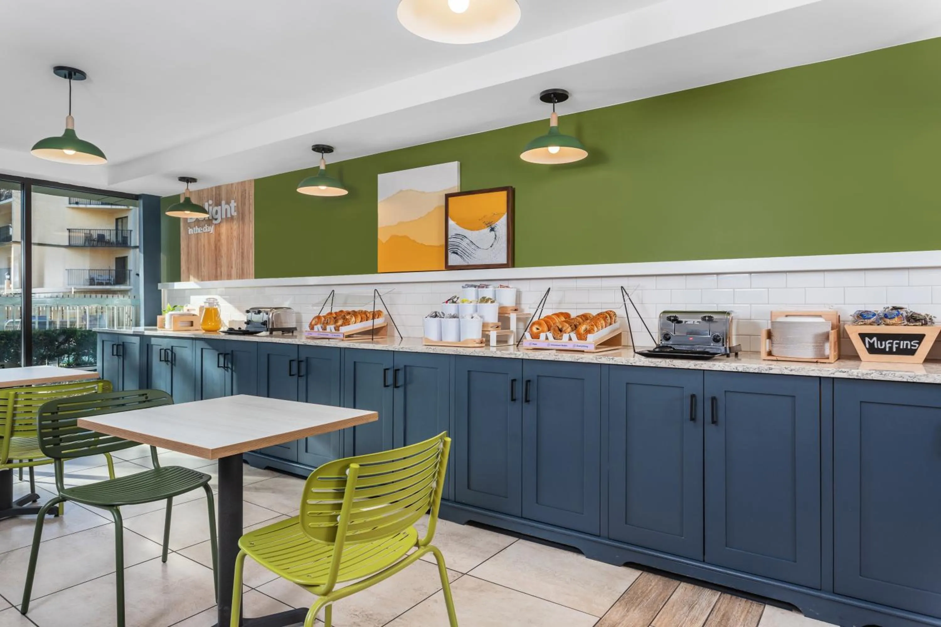 Continental breakfast in Best Western Ocean Breeze Inn