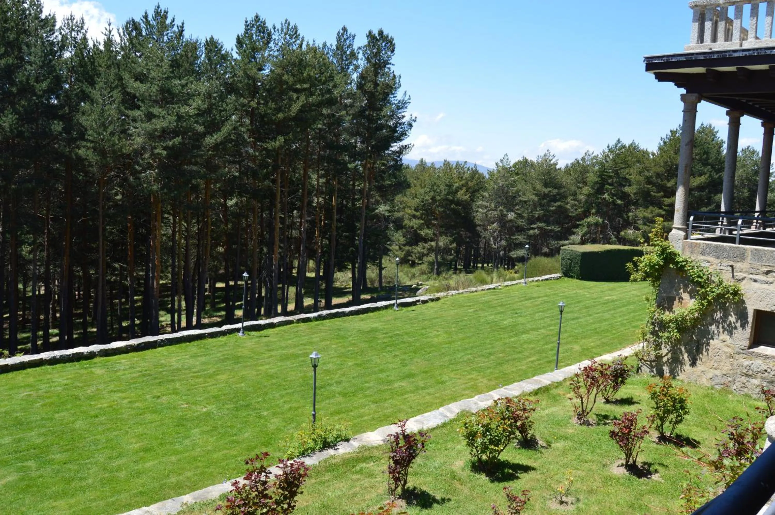 Garden in Parador de Gredos