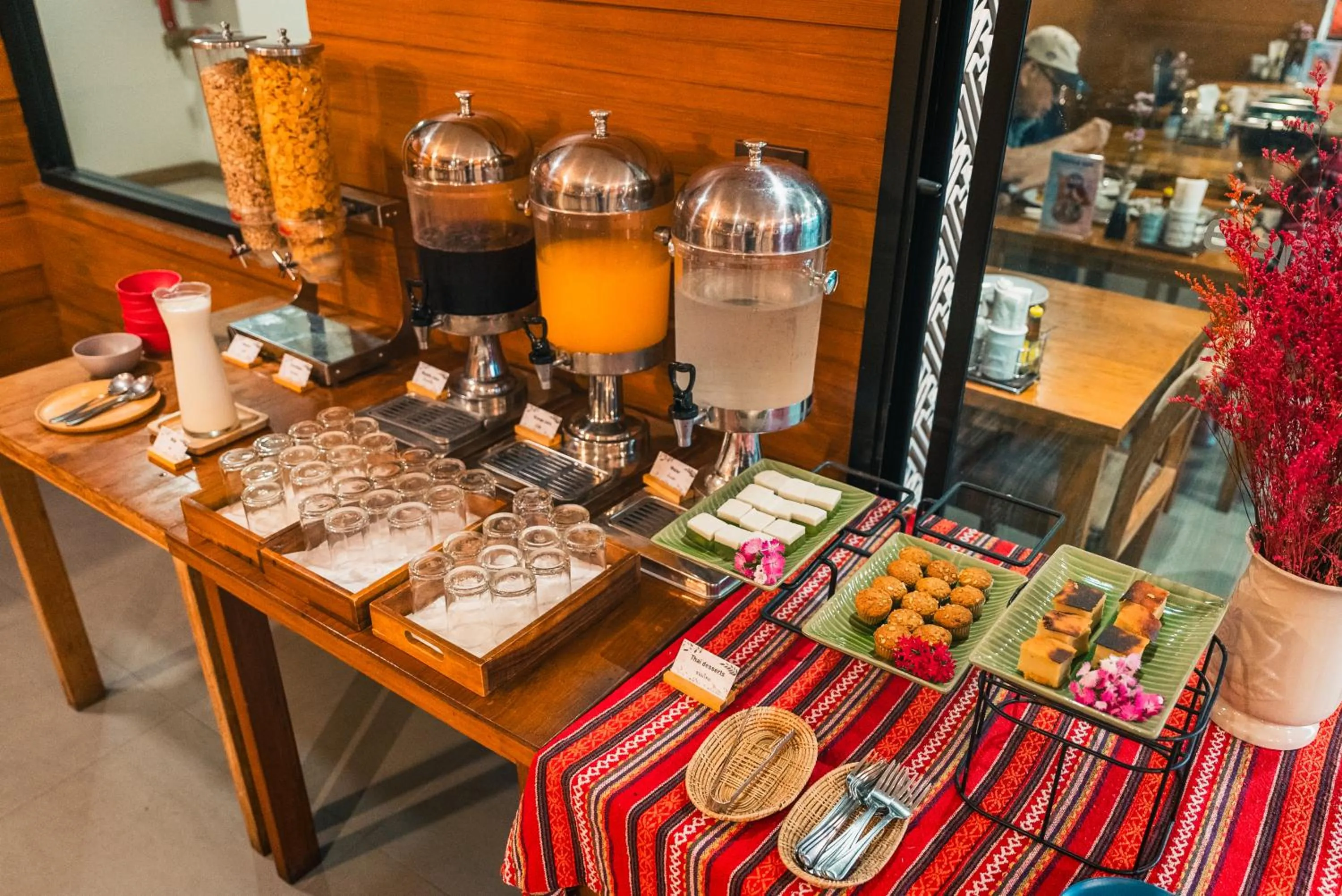 Breakfast in Cmor Nimman by Recall Hotels