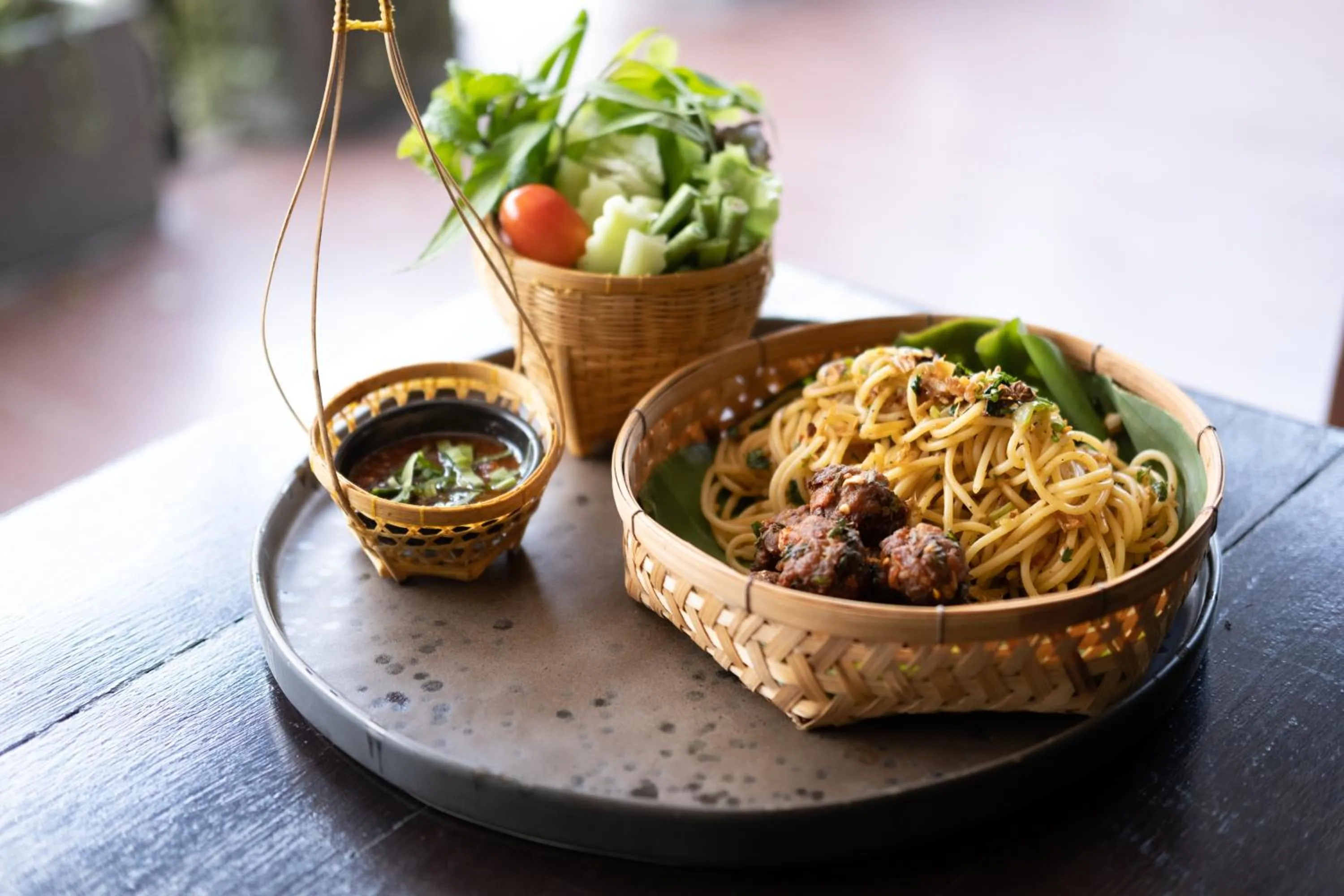 Restaurant/places to eat in Cmor Nimman by Recall Hotels