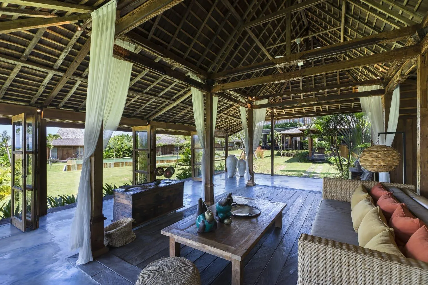 Communal lounge/ TV room in Alami Boutique Villas & Resort