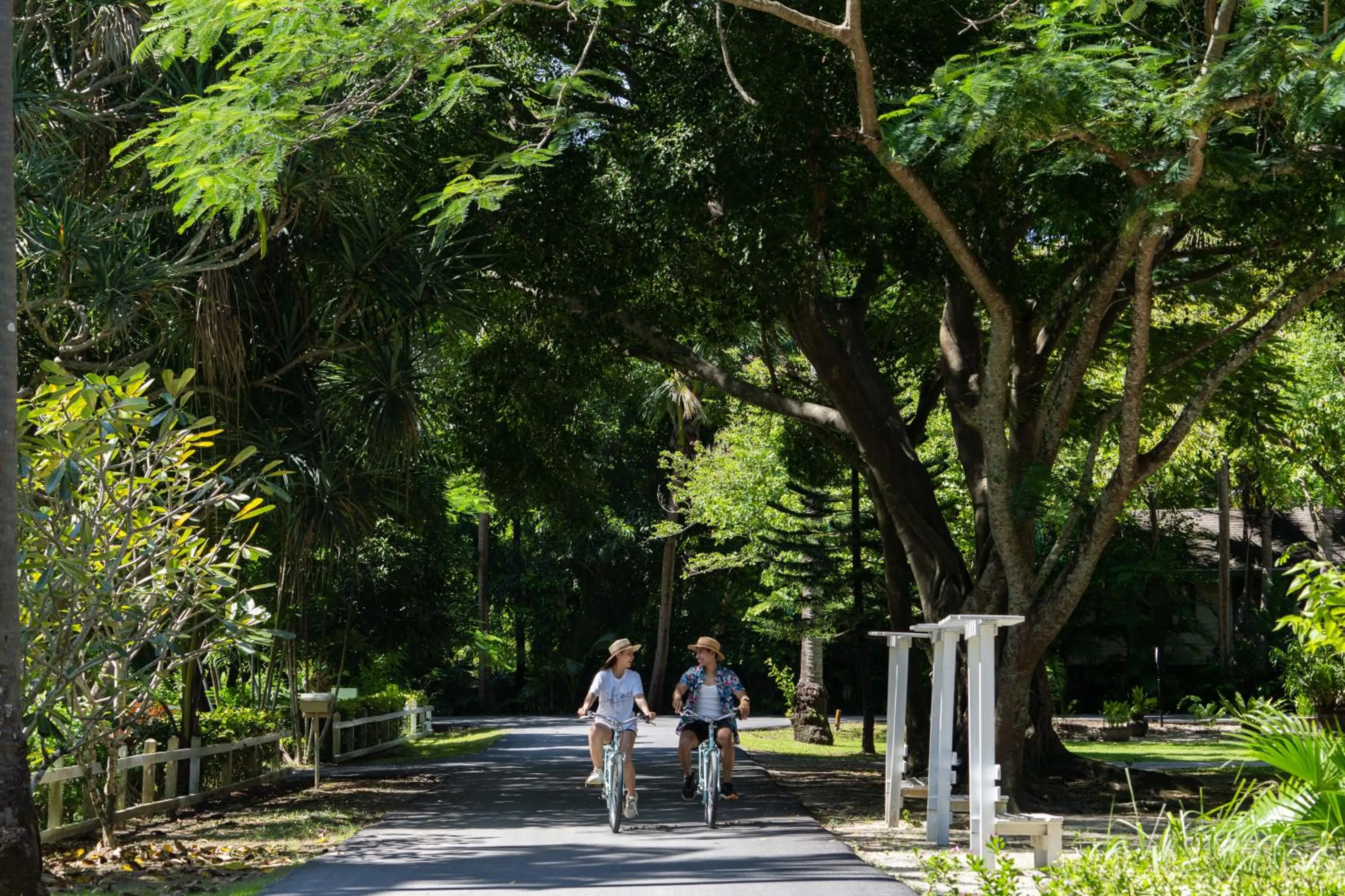 Cycling in Fisherman Way Beach Villa
