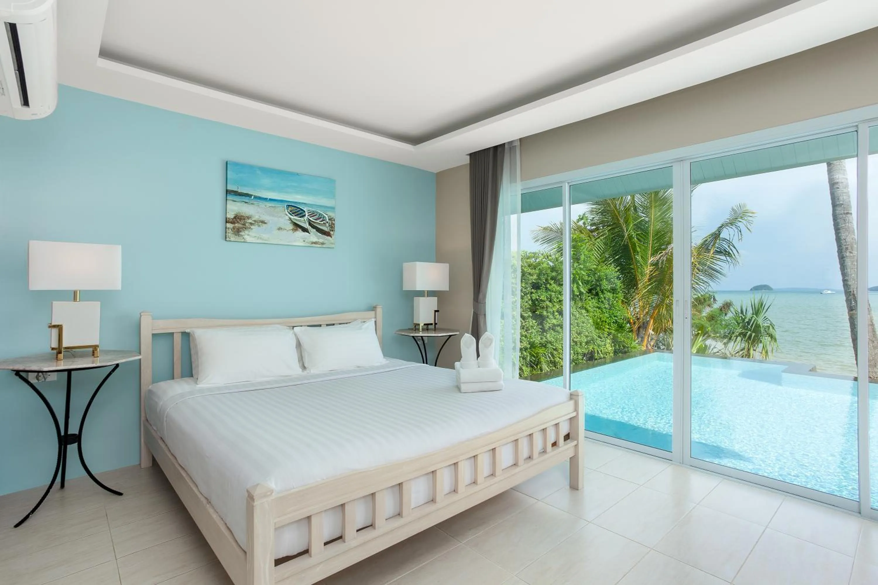 Bedroom, Bed in Fisherman Way Beach Villa