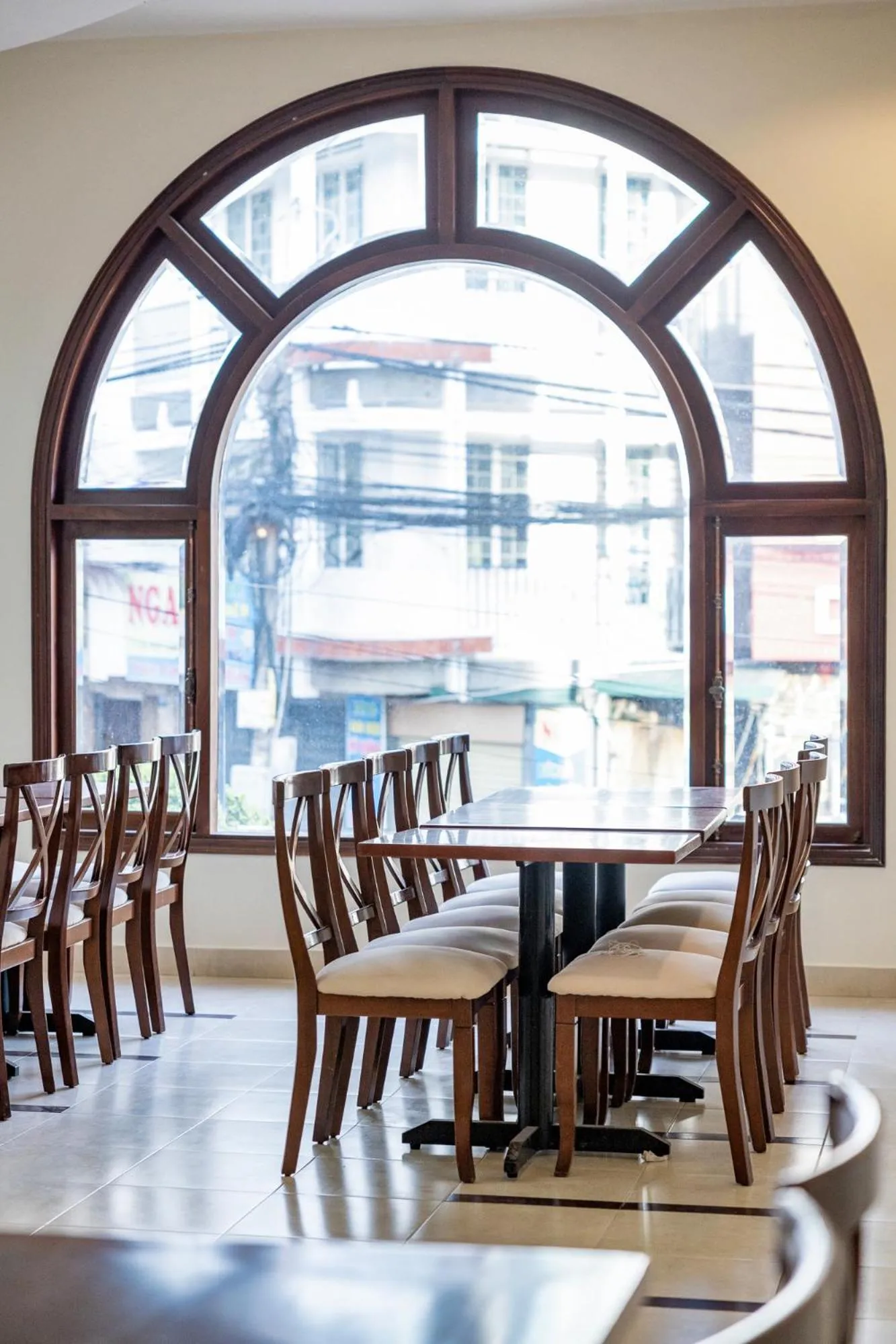 Seating area in Hùng Phong Hotel - Near Dalat Market