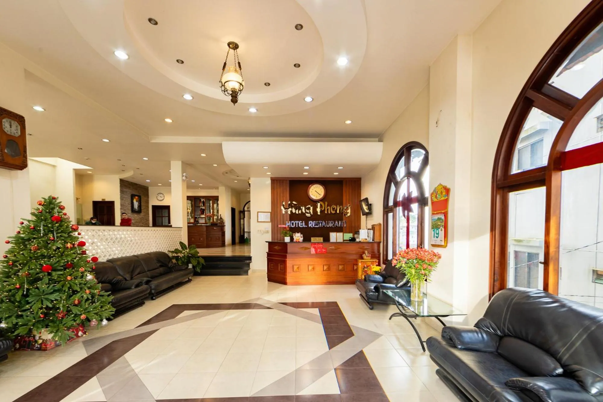 Lobby or reception in Hùng Phong Hotel - Near Dalat Market