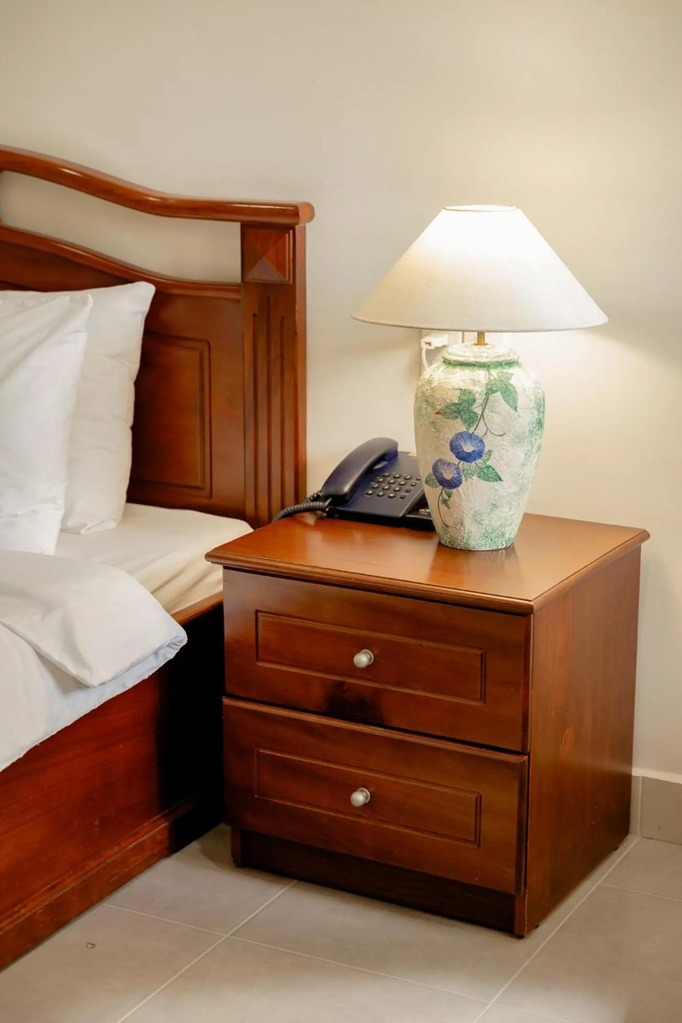 Bed in Hùng Phong Hotel - Near Dalat Market