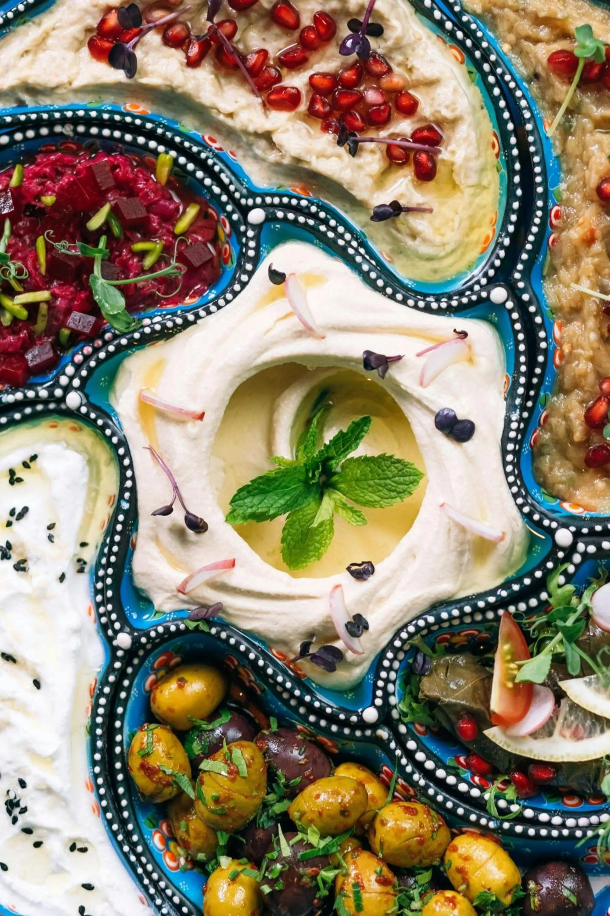 Restaurant/places to eat in Sheraton Sharjah Beach Resort and Spa