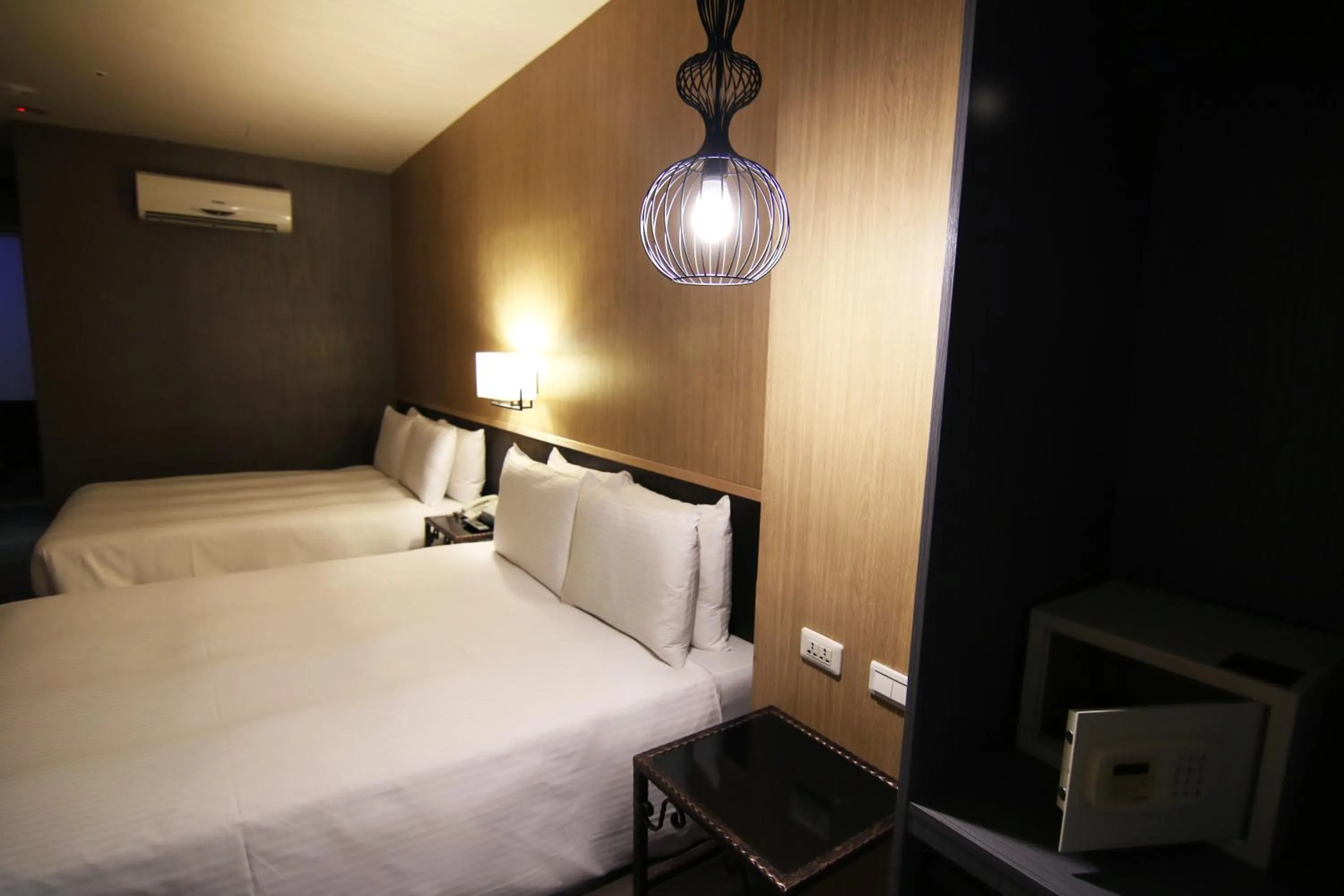 Decorative detail, Bed in LIHO Hotel Hankou