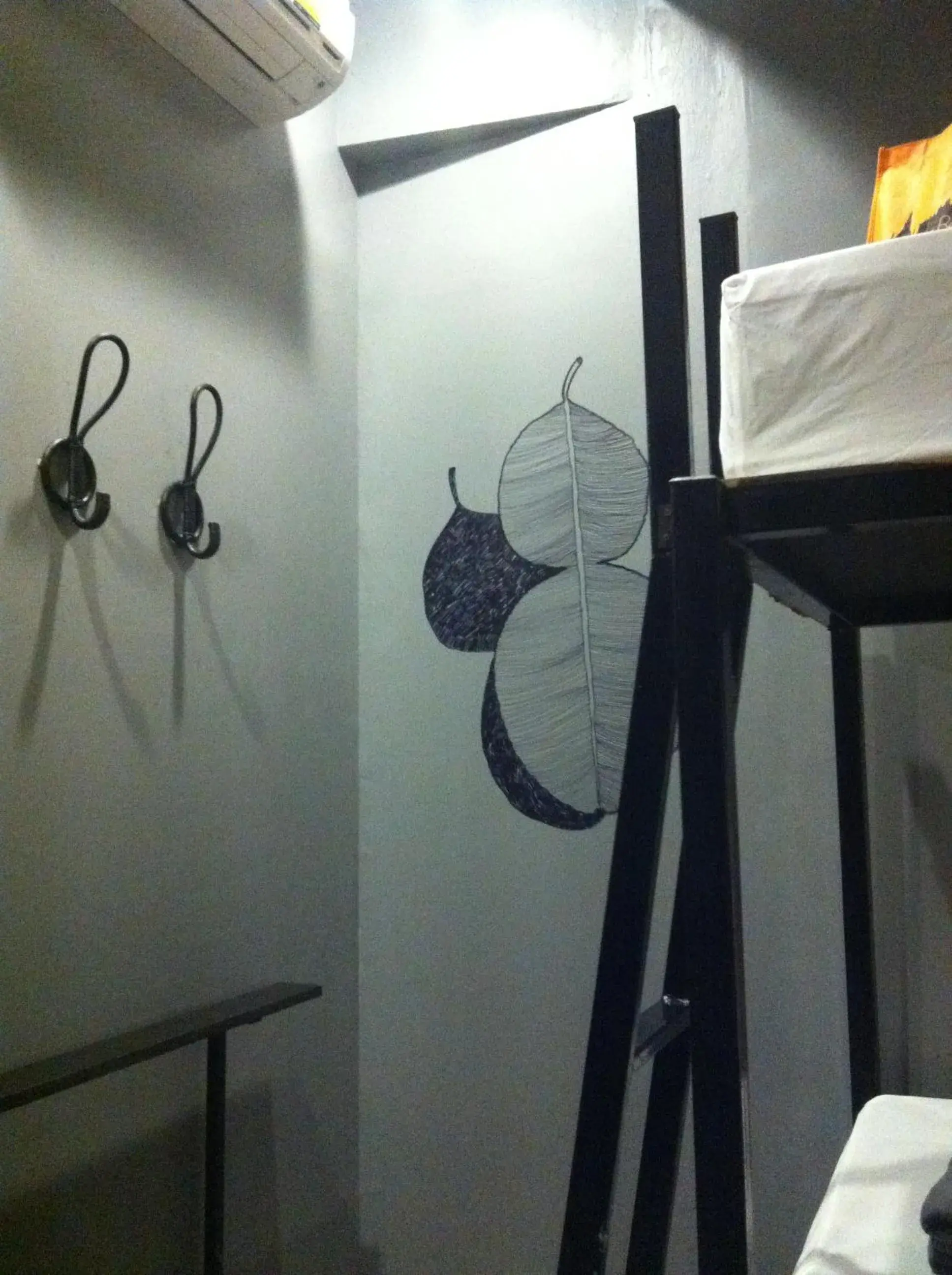 Budget Twin Room in Bangkok Bed and Bike Budget Twin Room in Bangkok Bed and Bike