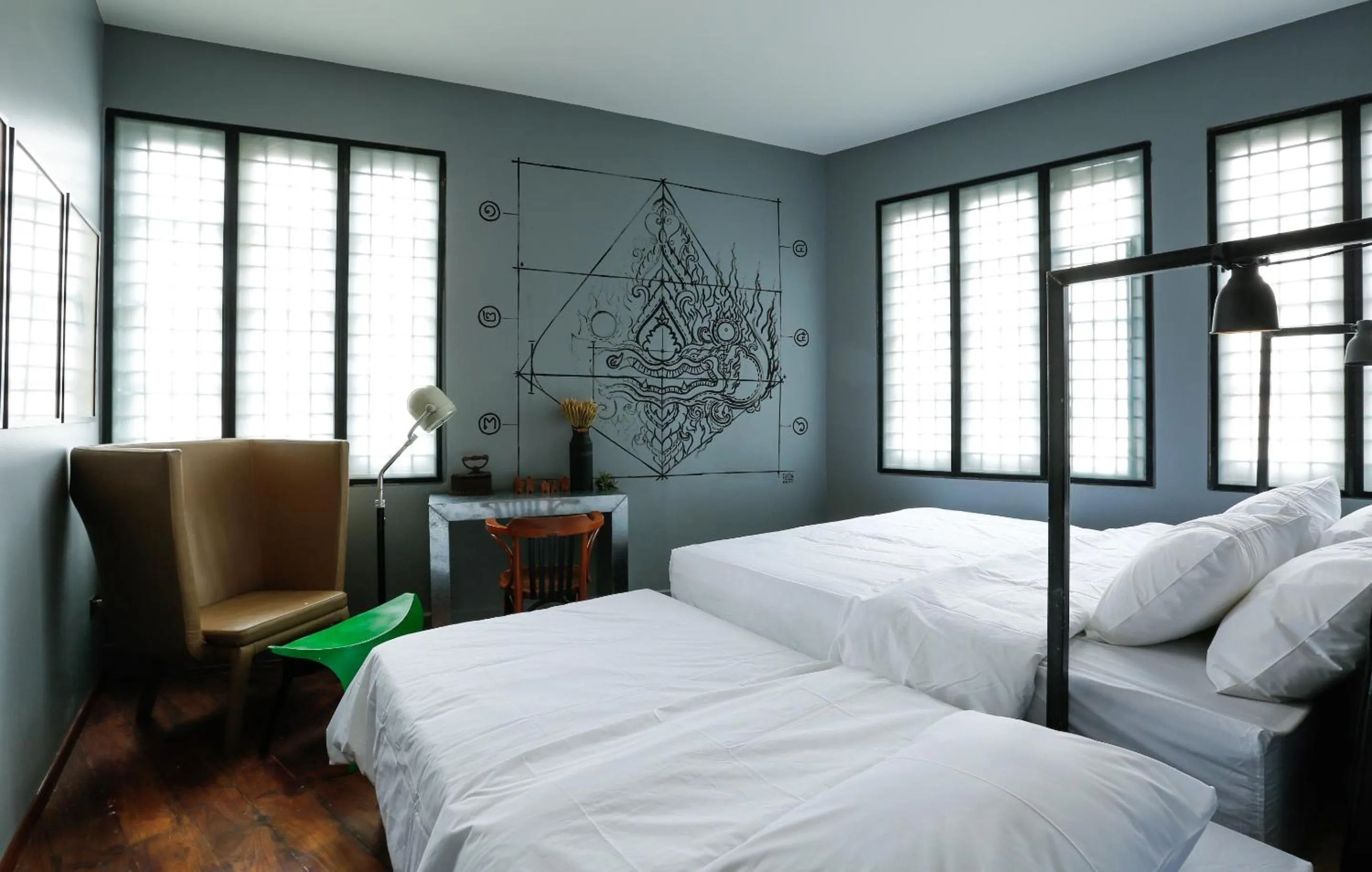 Photo of the whole room, Bed in Bangkok Bed and Bike