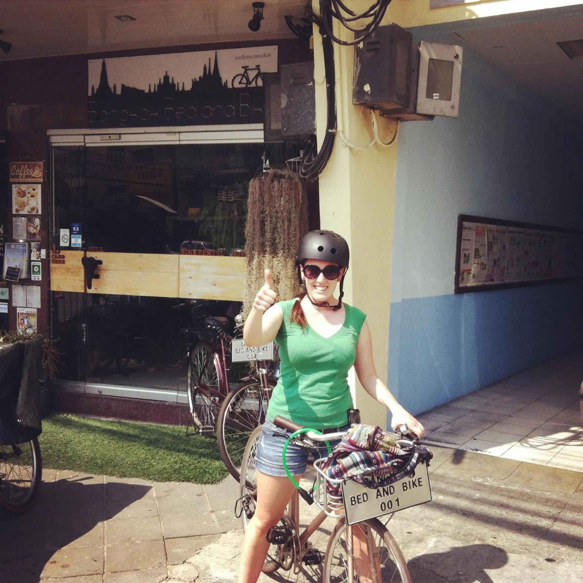 Property building in Bangkok Bed and Bike