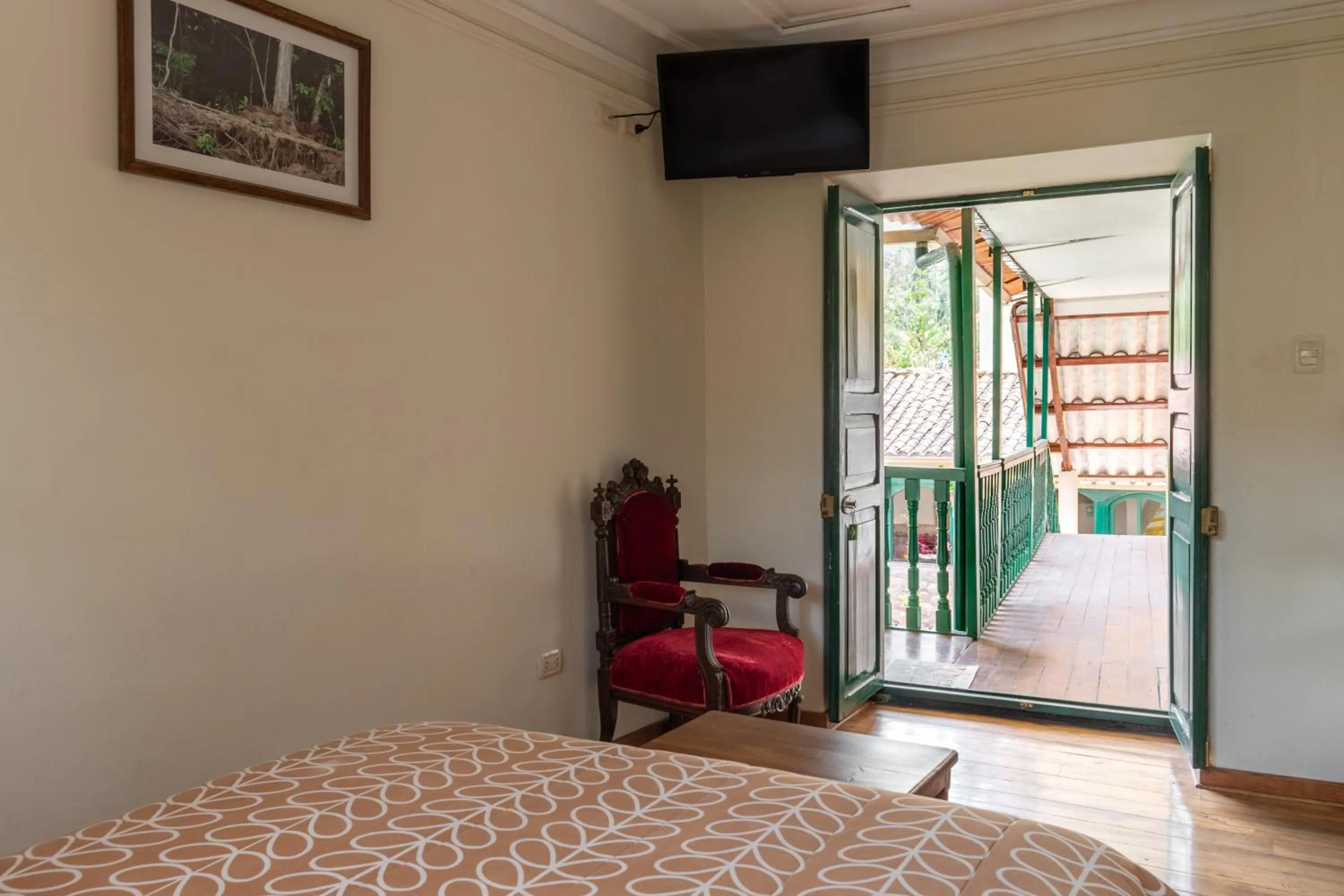 Photo of the whole room, Bed in Hospedaje La Florida