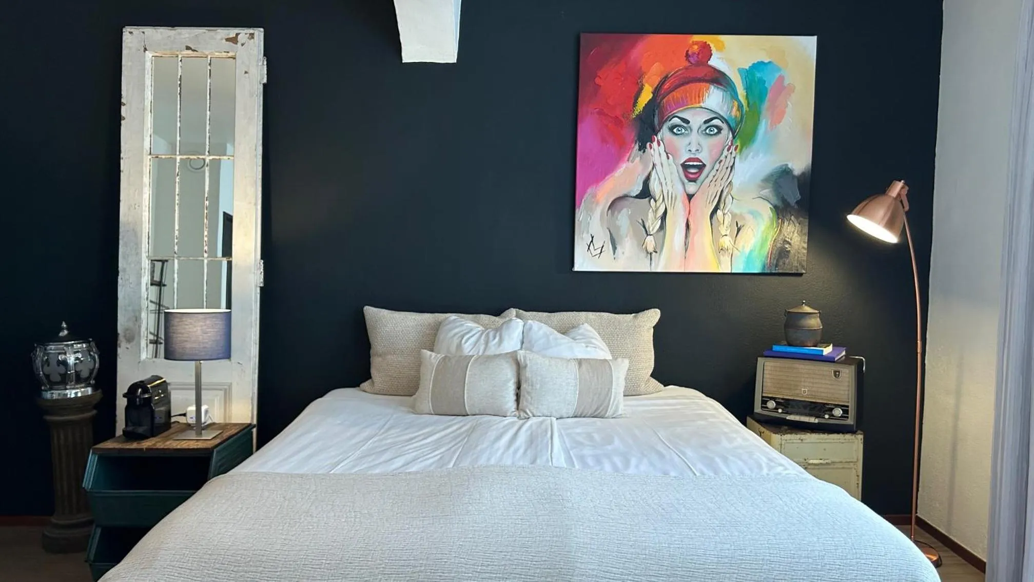 Bed in BE41 Boutique Hotel