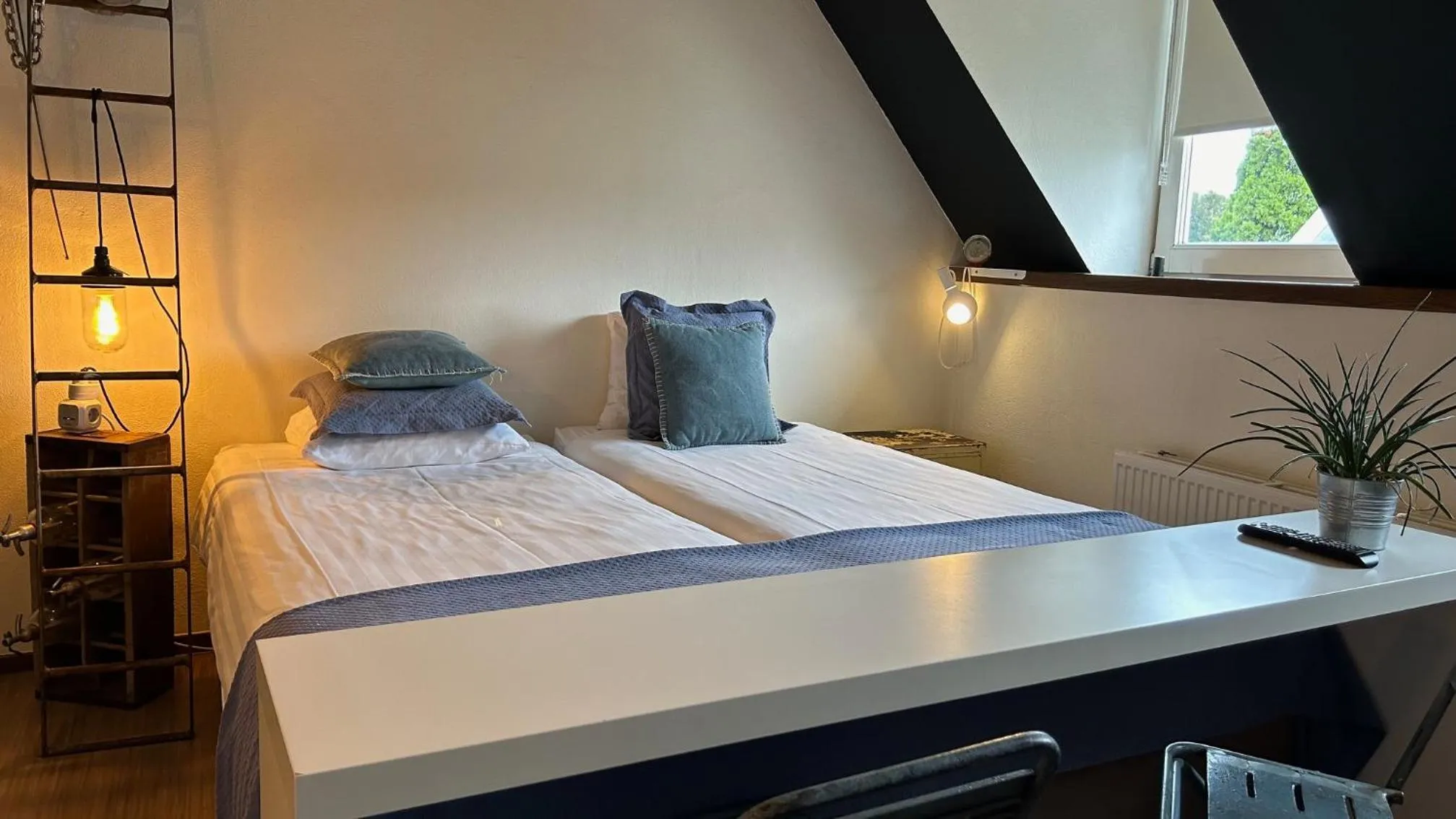 Bedroom, Bed in BE41 Boutique Hotel