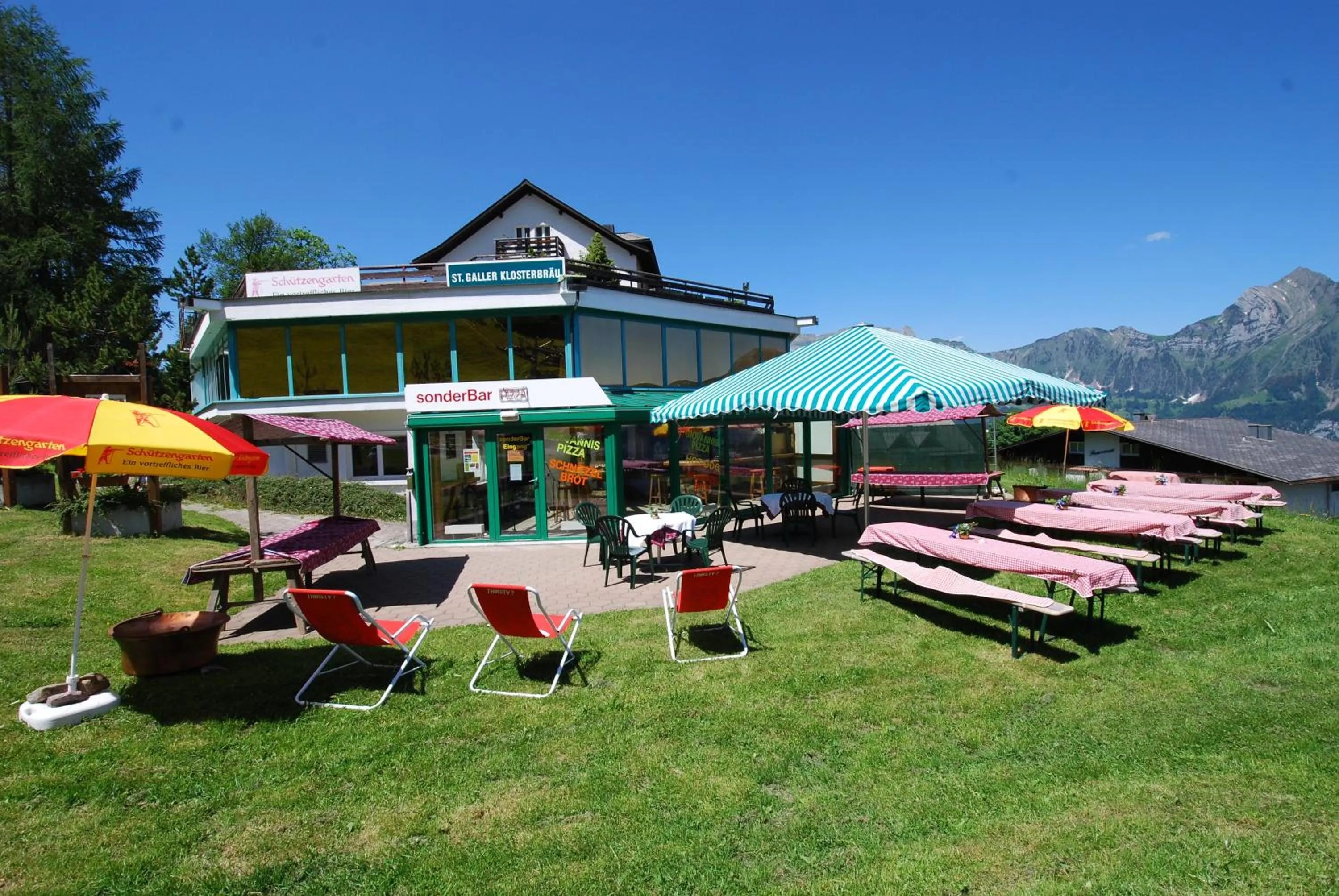 Property building in Aparthotel Edy Bruggmann AG