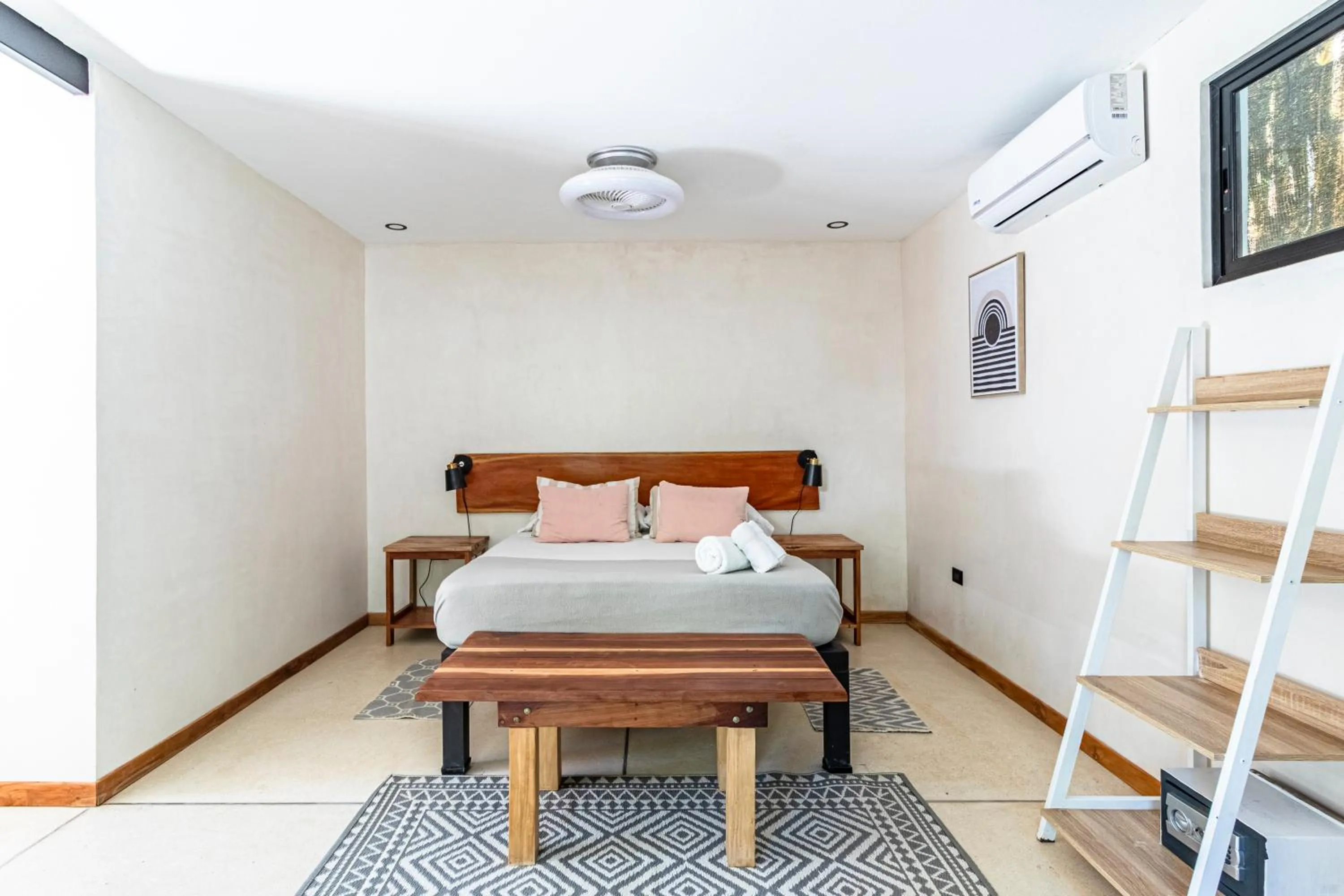 Bed in Believe Surf & Yoga Lodge Santa Teresa