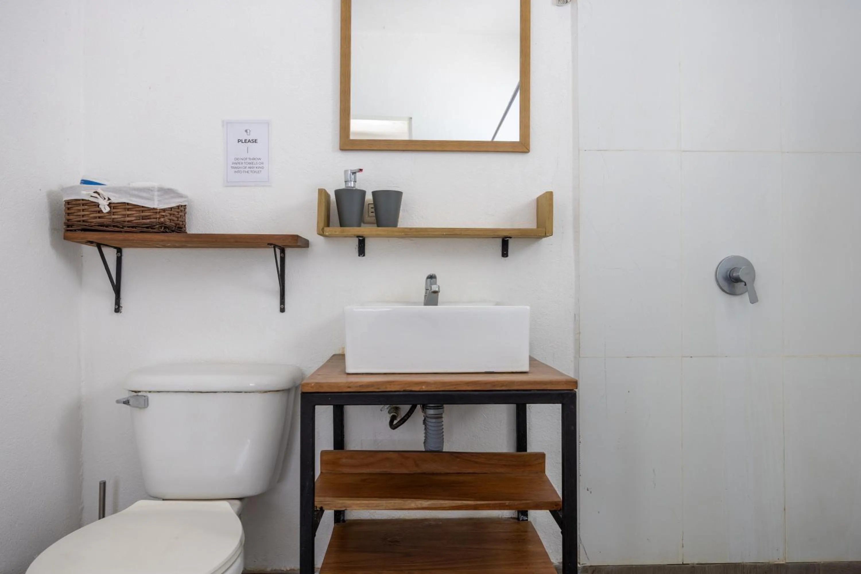 Bathroom in Believe Surf & Yoga Lodge Santa Teresa