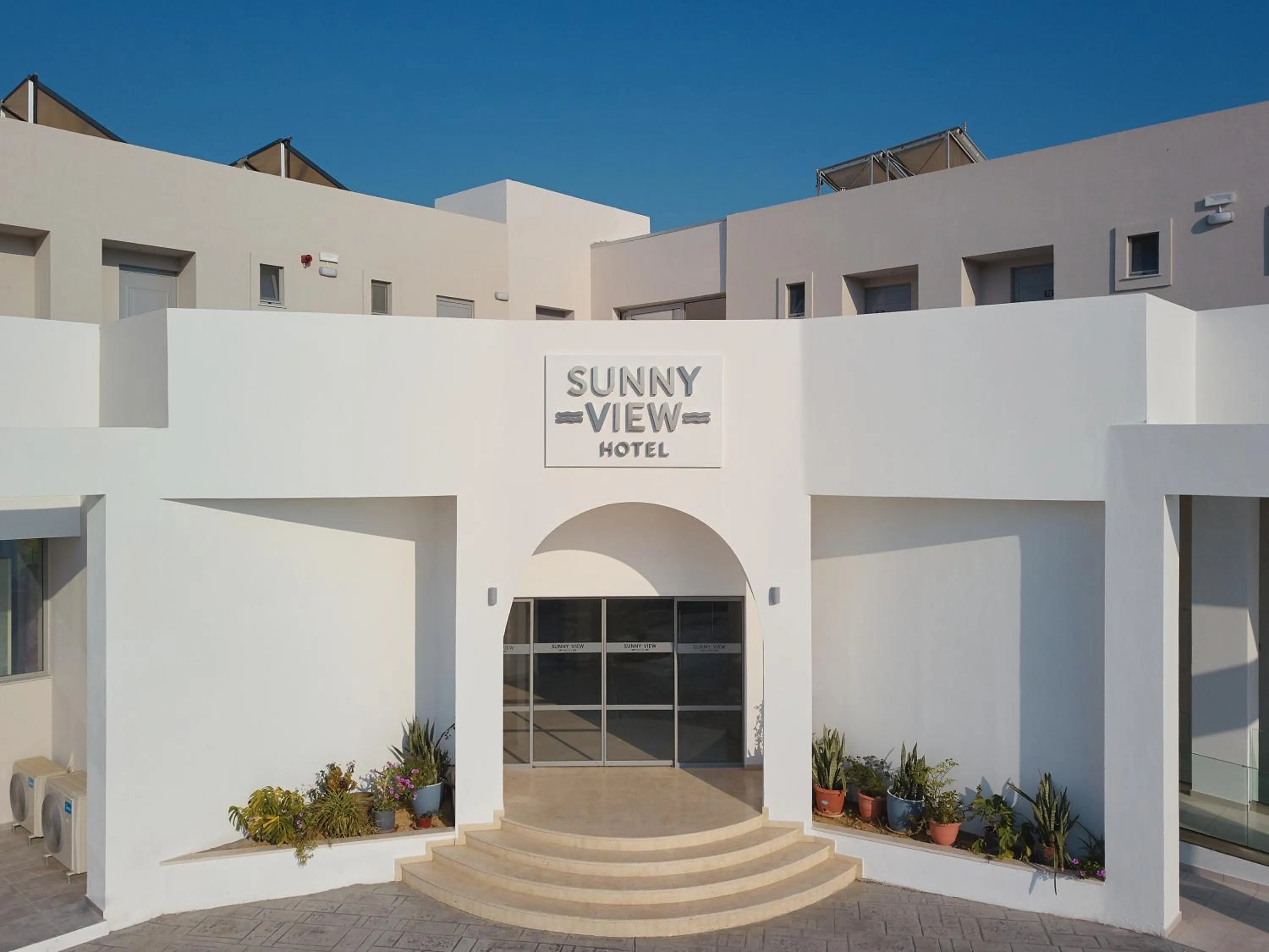Property building in Sunny View Hotel