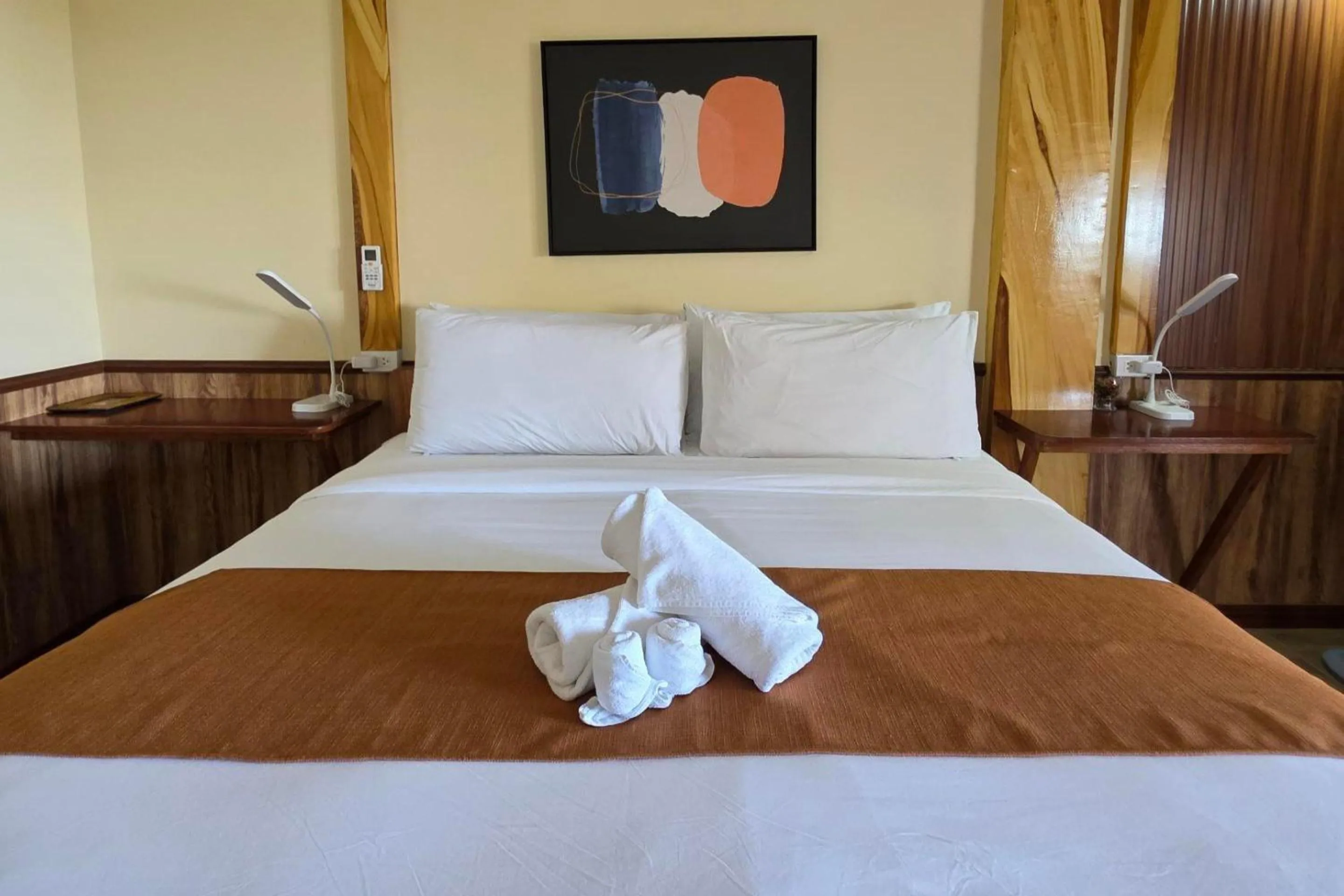 Bed in Verde View Villas